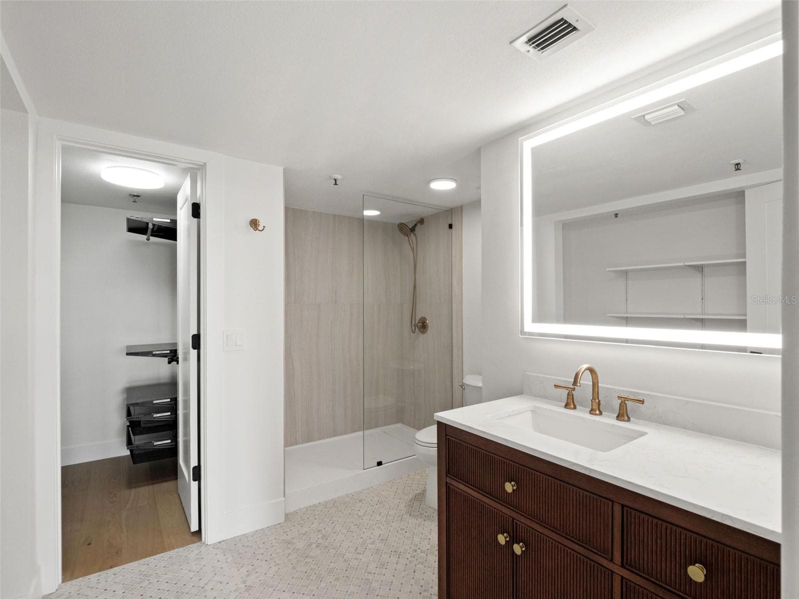 Condominium at 530 E CENTRAL BLVD #405, ORLANDO, photo 32 of 49