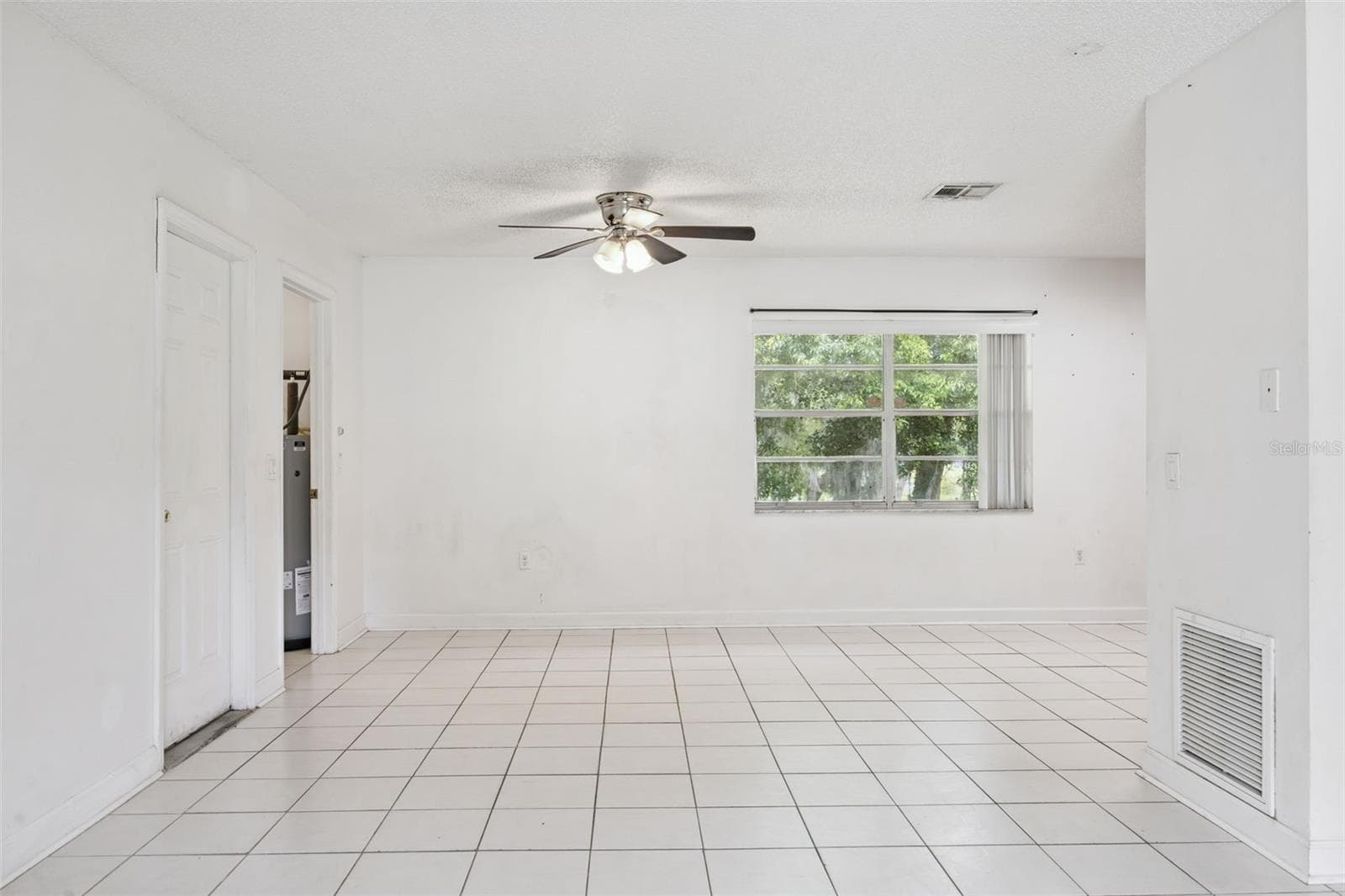Single Family Residence at 397 S ORANGE AVE, ORANGE CITY, photo 13 of 36