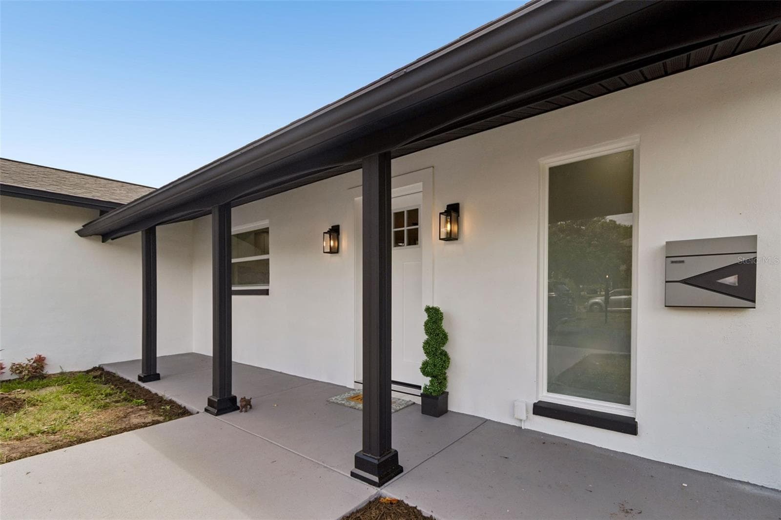 Single Family Residence at 1530 49TH ST N, ST PETERSBURG, photo 12 of 82