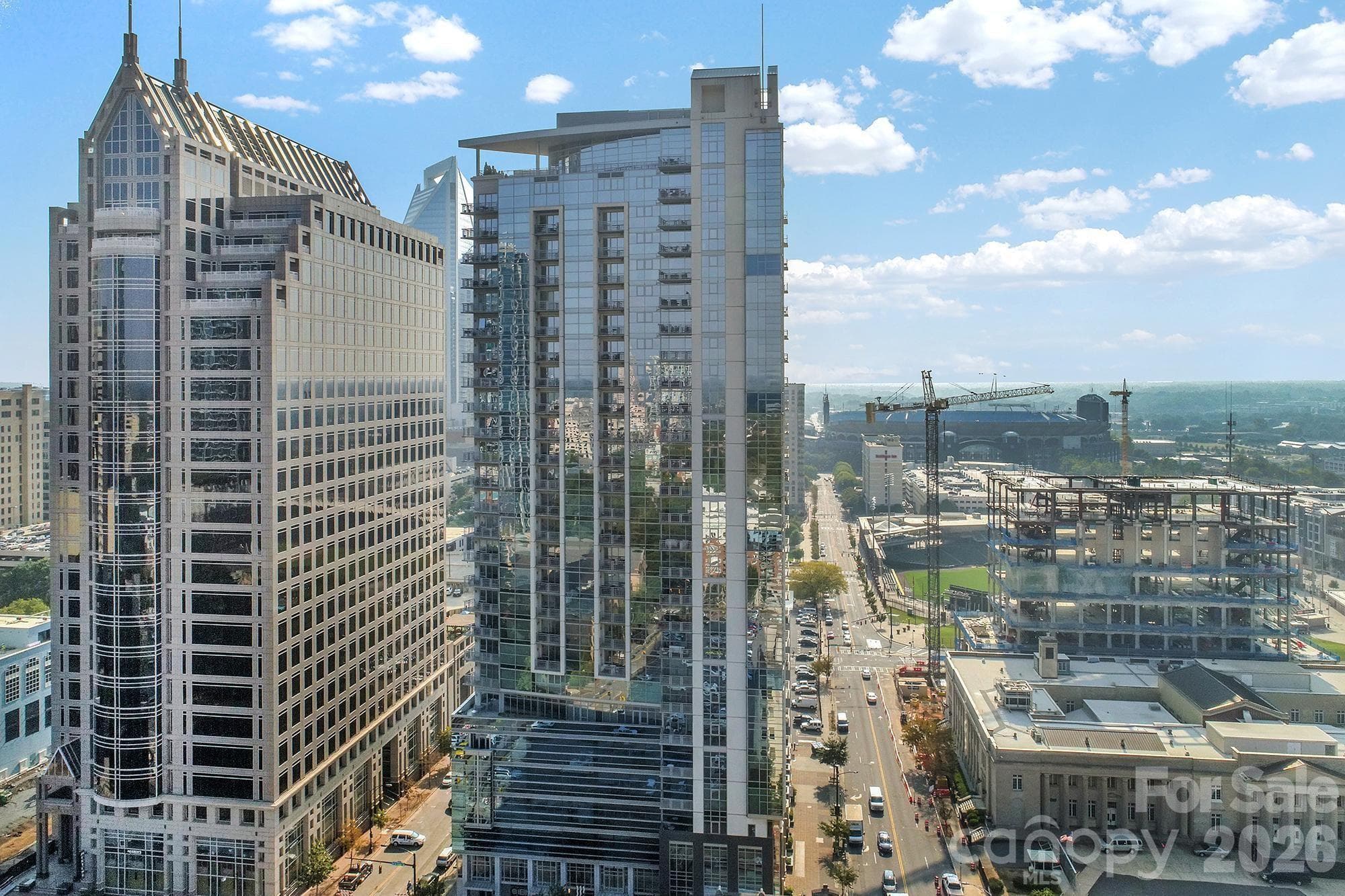 Condominium at 333 W Trade Street, Charlotte, photo 2 of 31