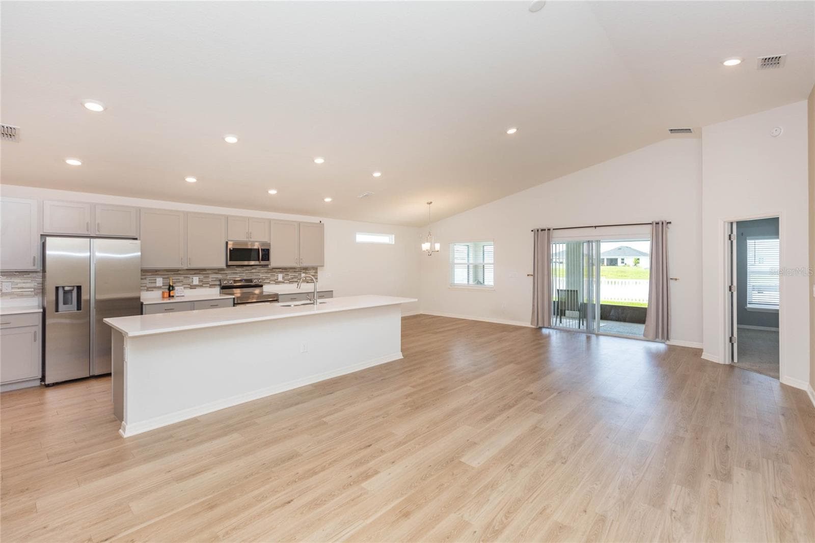 Single Family Residence at 35171 CRESCENT CREEK DR, ZEPHYRHILLS, photo 3 of 62