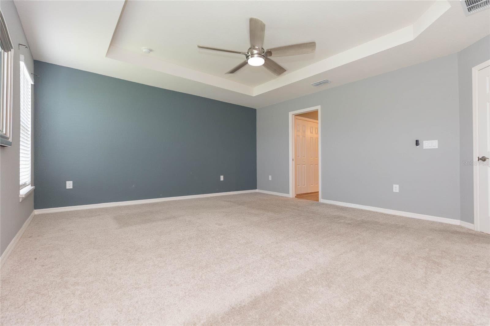 Single Family Residence at 35171 CRESCENT CREEK DR, ZEPHYRHILLS, photo 4 of 62