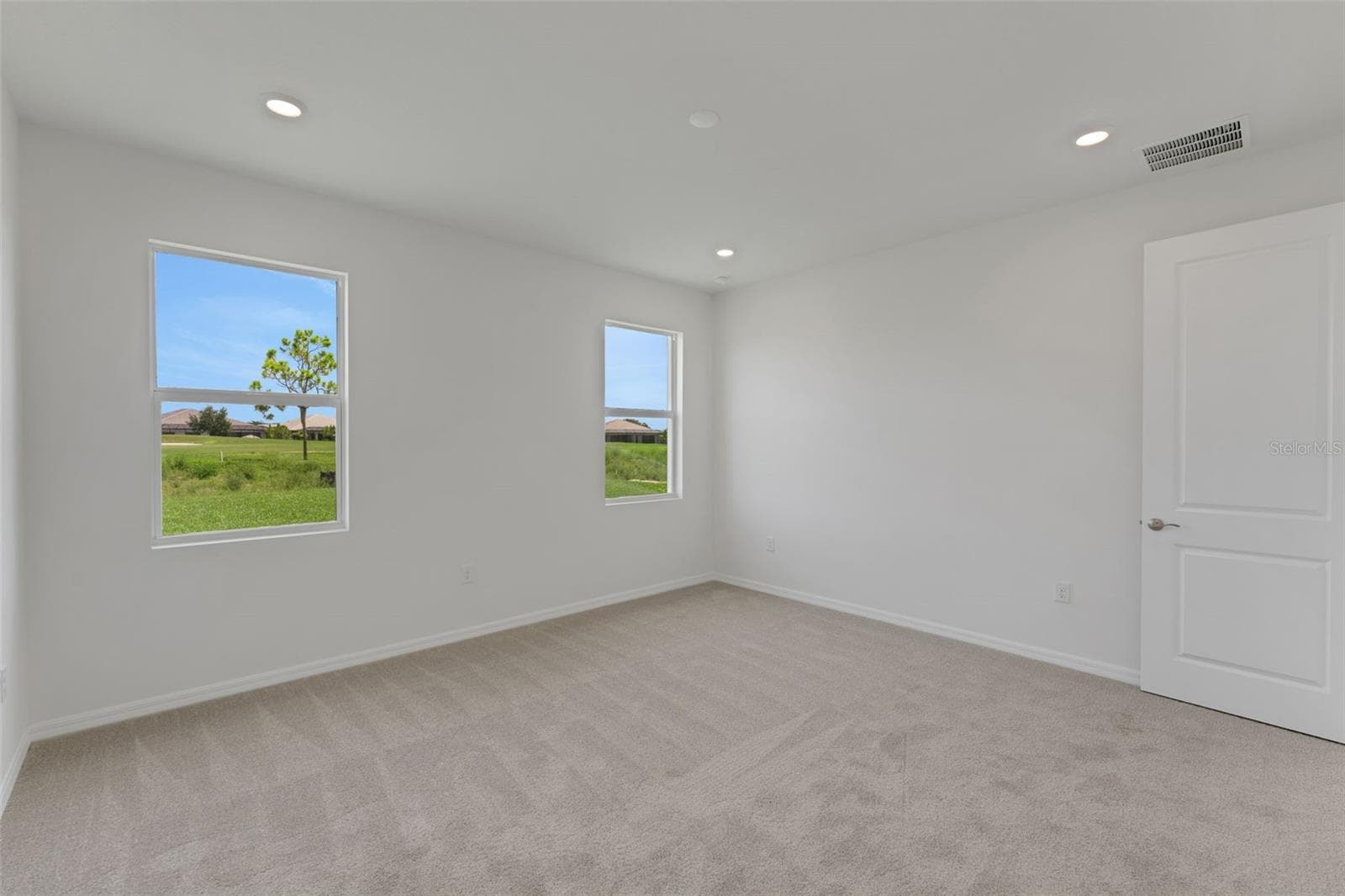 Single Family Residence at 16935 SQUIRREL BRANCH LN, ALVA, photo 7 of 35