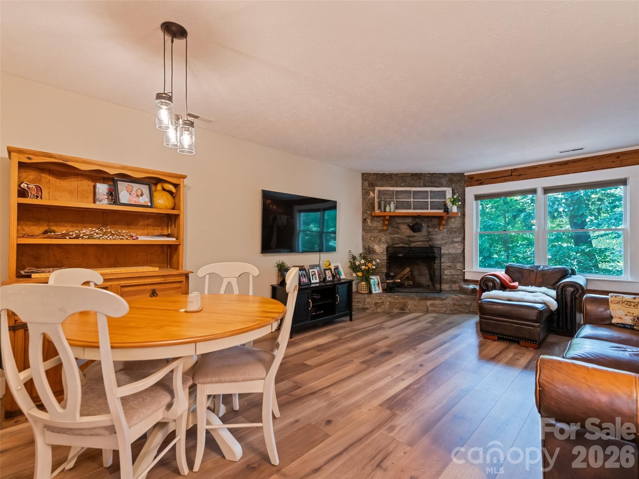 30 Katydid Lane