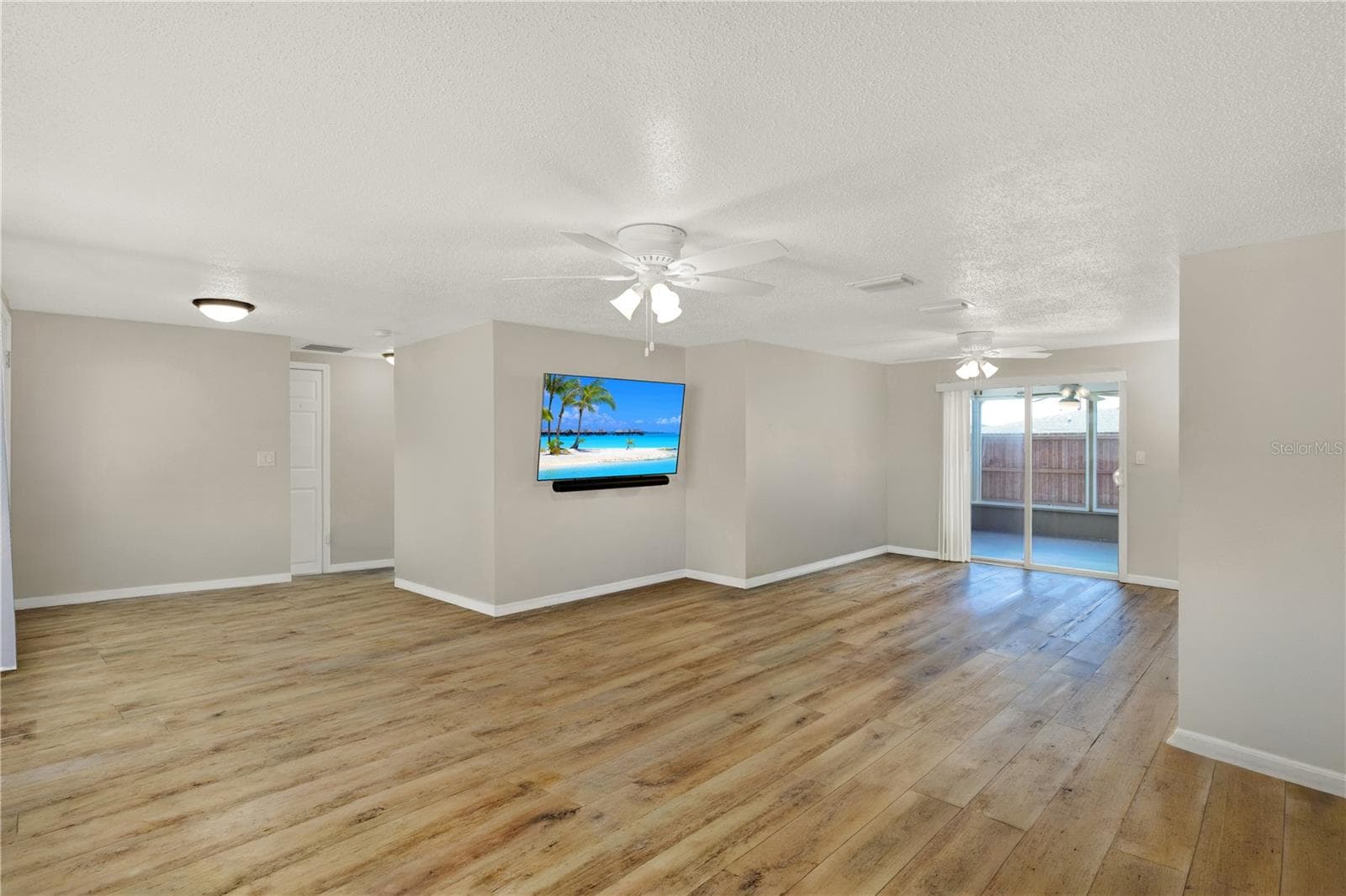 Single Family Residence at 5642 DOVE DR, NEW PORT RICHEY, photo 6 of 29
