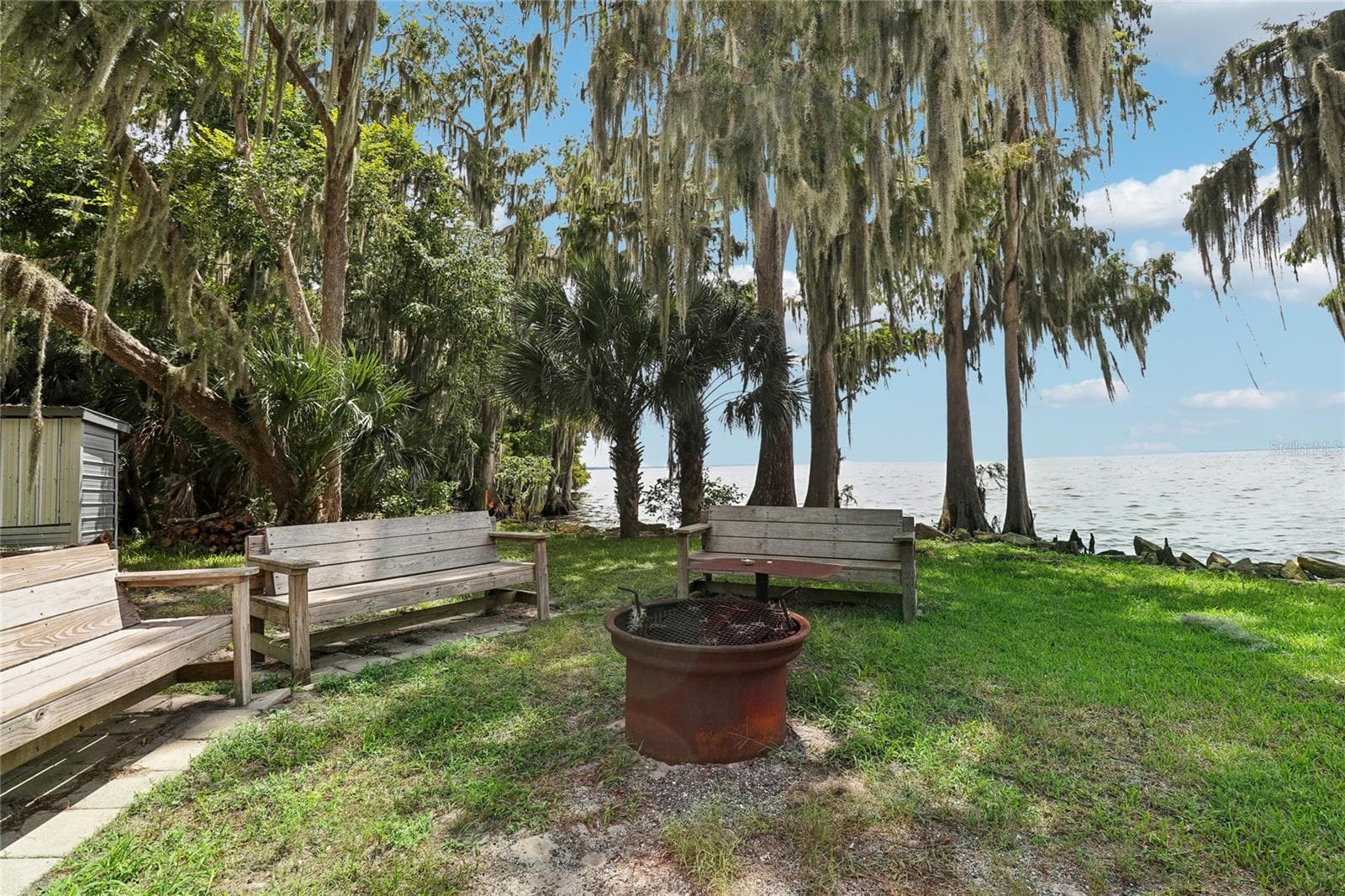 fire pit in gated community area - 225 GARDENIA AVE, GEORGETOWN