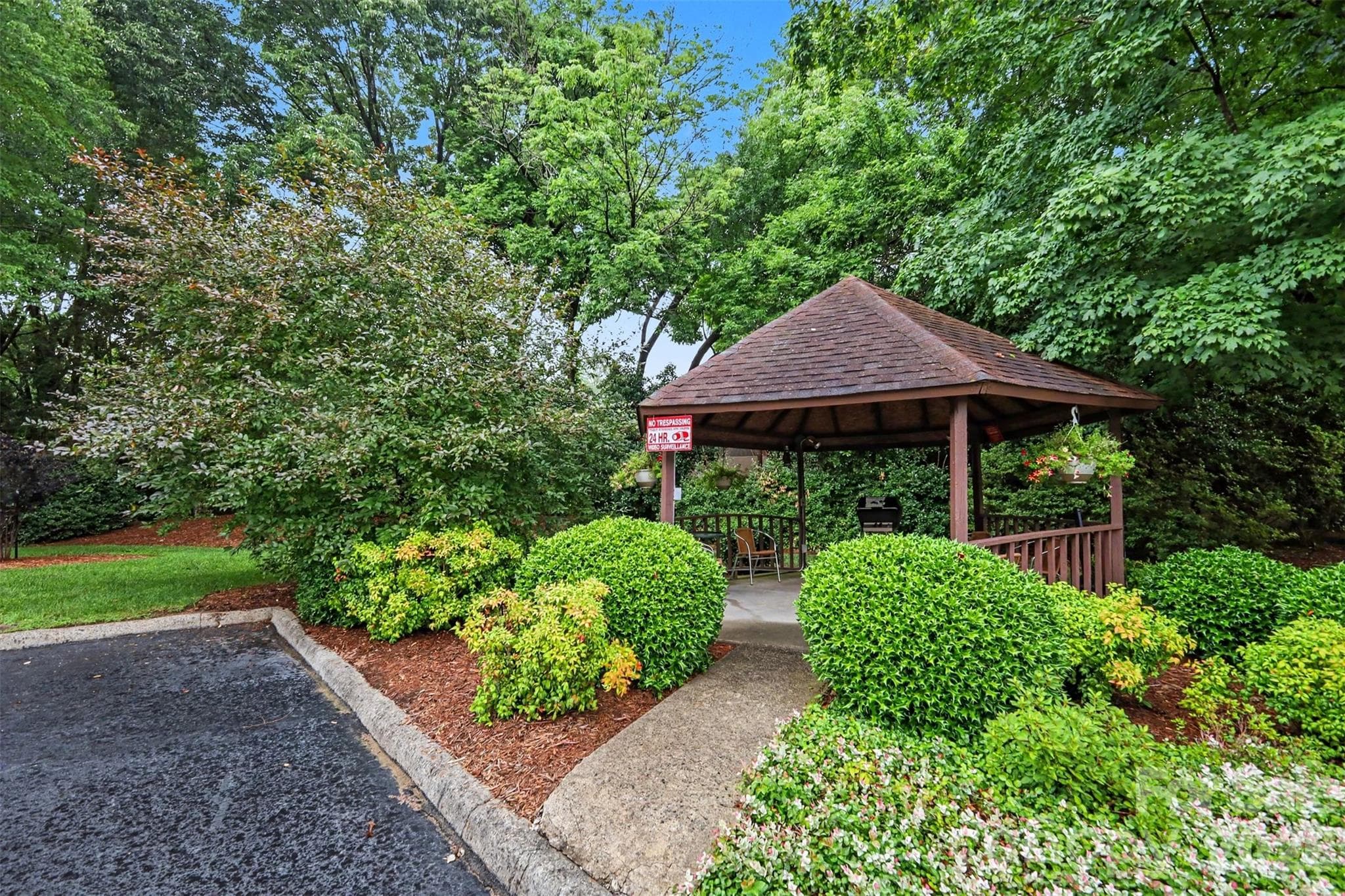 Condominium at 84 Lake Concord Road NE, Concord, photo 26 of 27