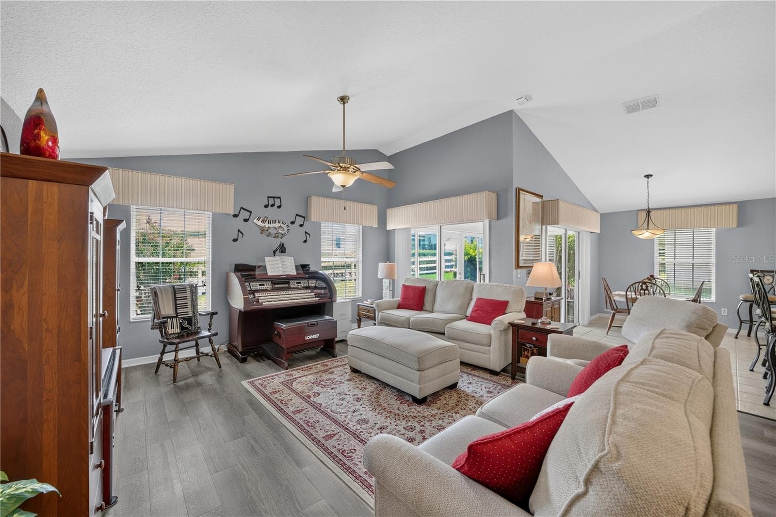 Single Family Residence at 11193 SE 173RD PL, SUMMERFIELD, photo 8 of 48