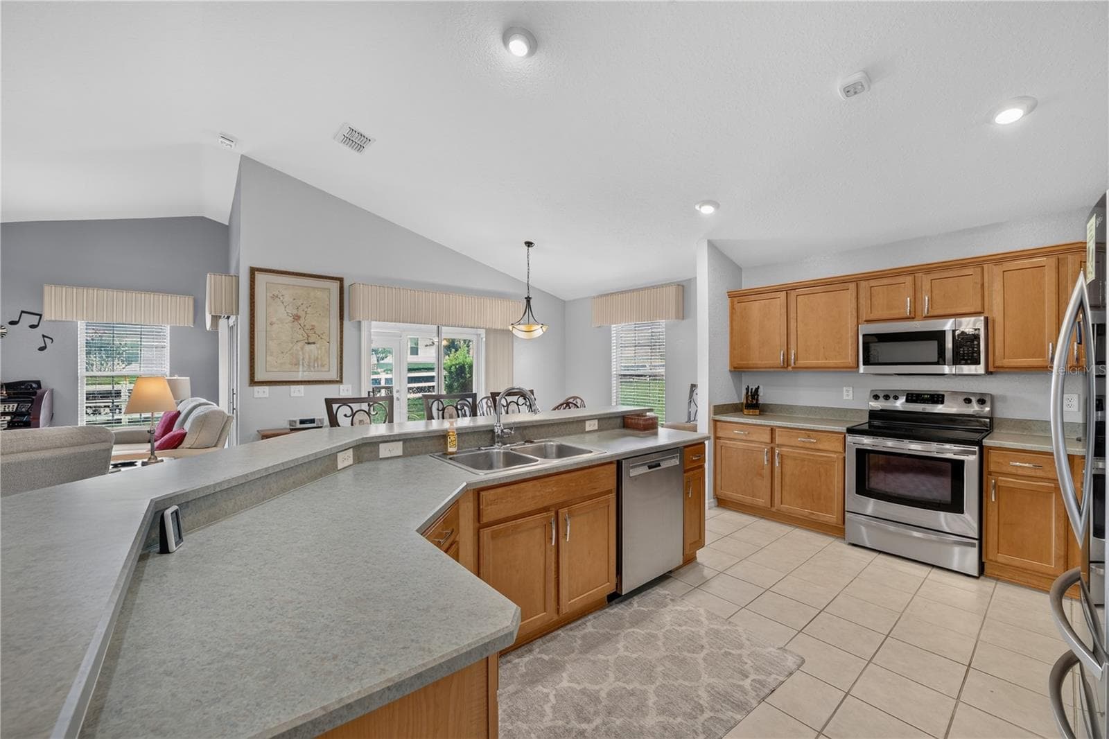 Single Family Residence at 11193 SE 173RD PL, SUMMERFIELD, photo 15 of 48