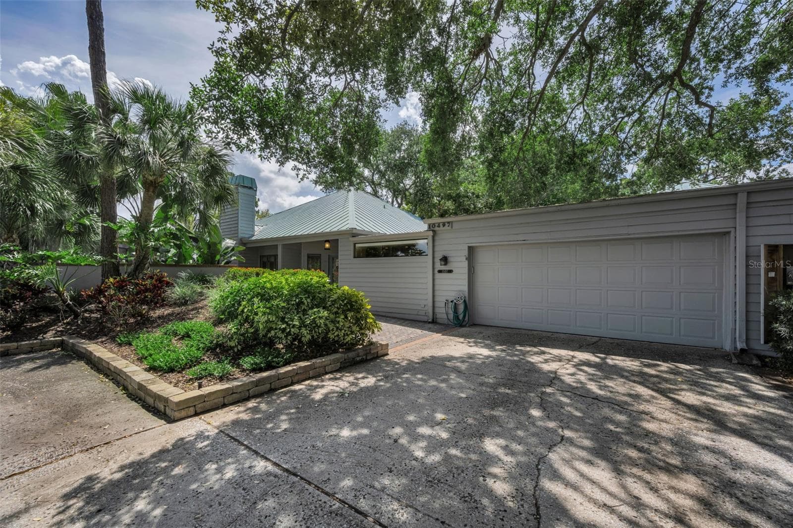 10497 Longwood Dr. The Arbors at Bardmoor - 10497 LONGWOOD DR, SEMINOLE