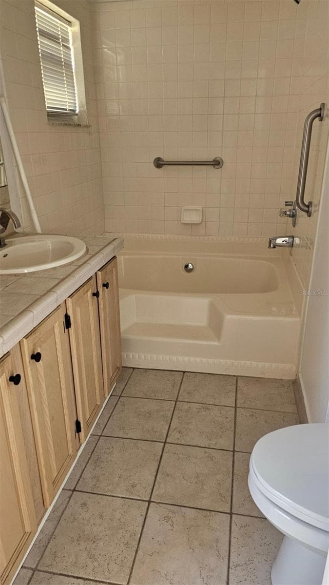 MASTER BATH - 13109 ELGAR PL, RIVERVIEW