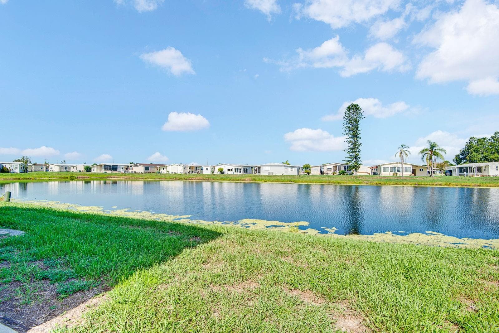 Manufactured Home at 9107 34TH AVE E, PALMETTO, photo 47 of 49