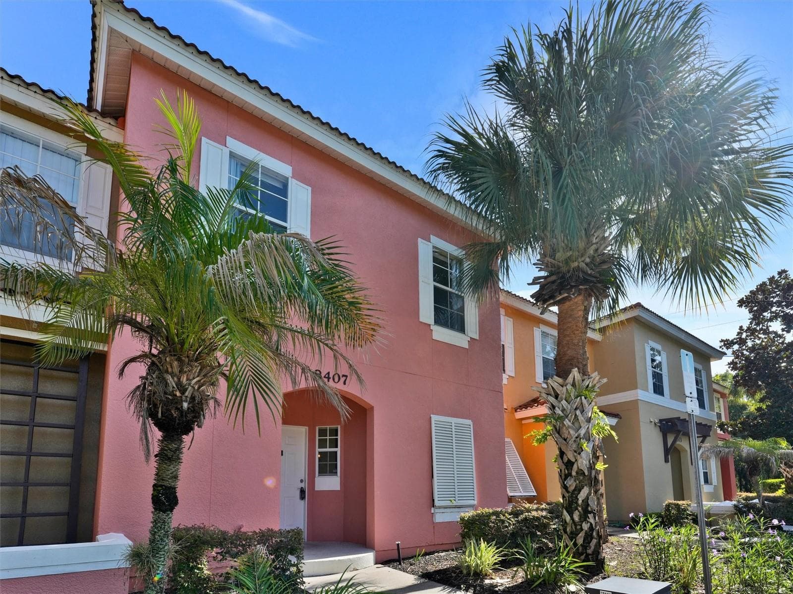 Front - 8407 BLUE LAGOON DR, KISSIMMEE