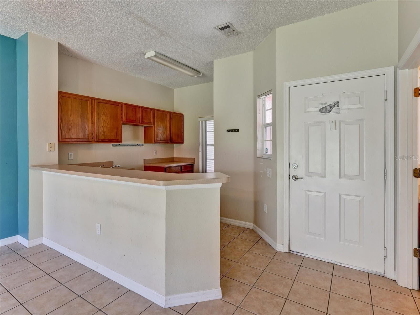 Kitchen - 8407 BLUE LAGOON DR, KISSIMMEE