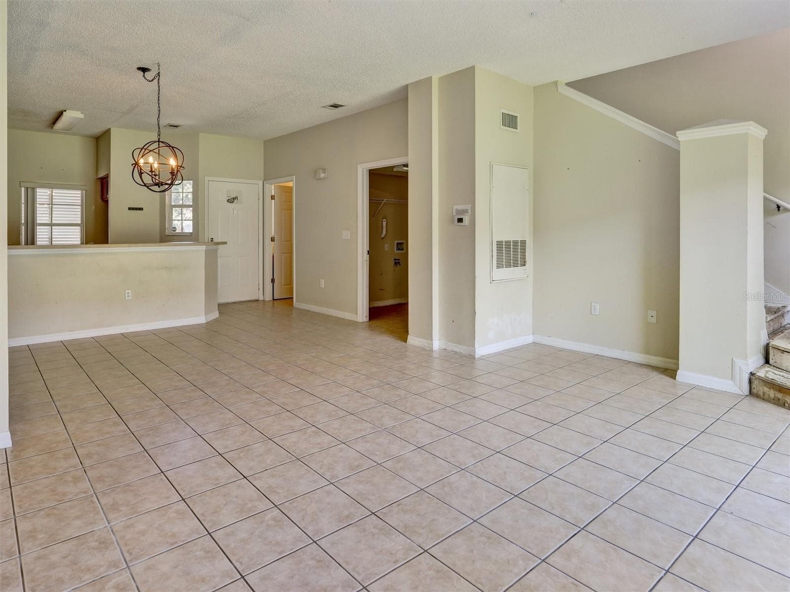 Living + Dining - 8407 BLUE LAGOON DR, KISSIMMEE