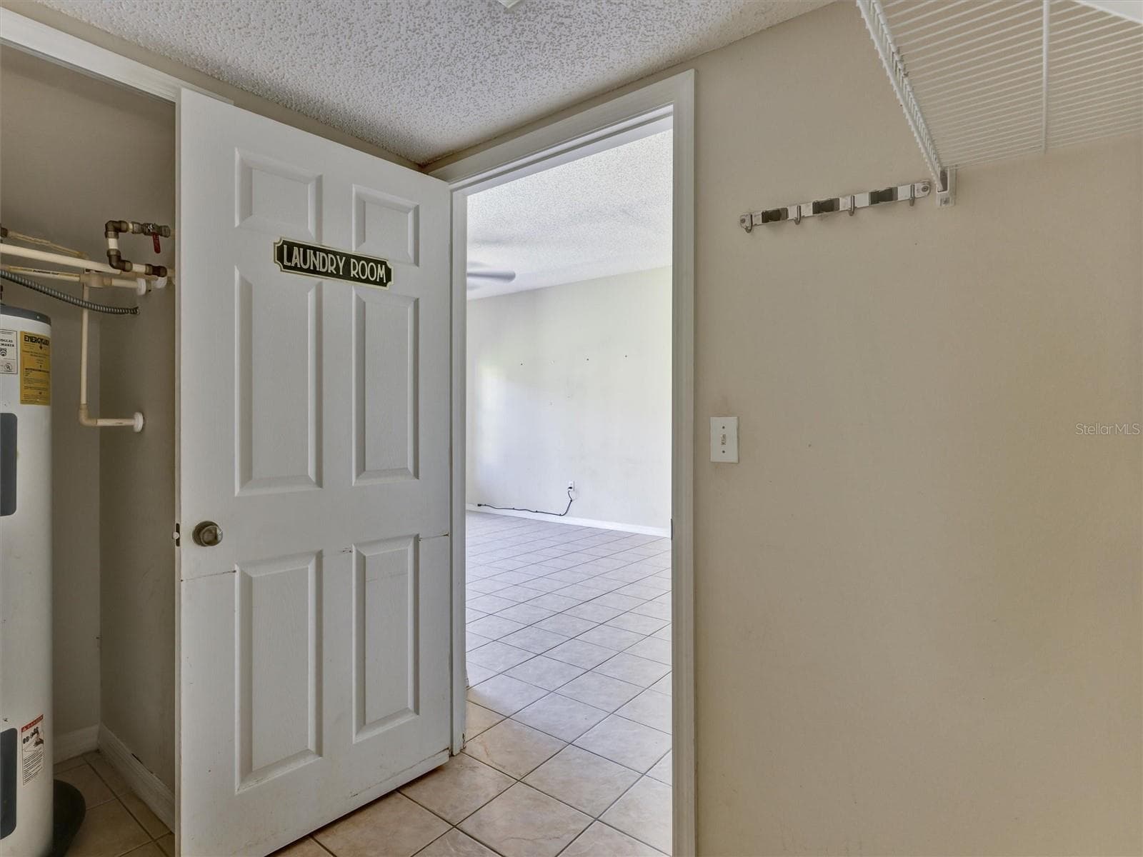 Laundry Downstairs - 8407 BLUE LAGOON DR, KISSIMMEE
