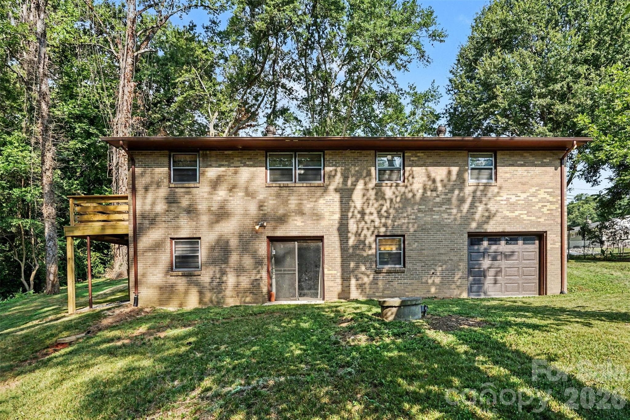Single Family Residence at 777 Springdale Lane, Gastonia, photo 2 of 33
