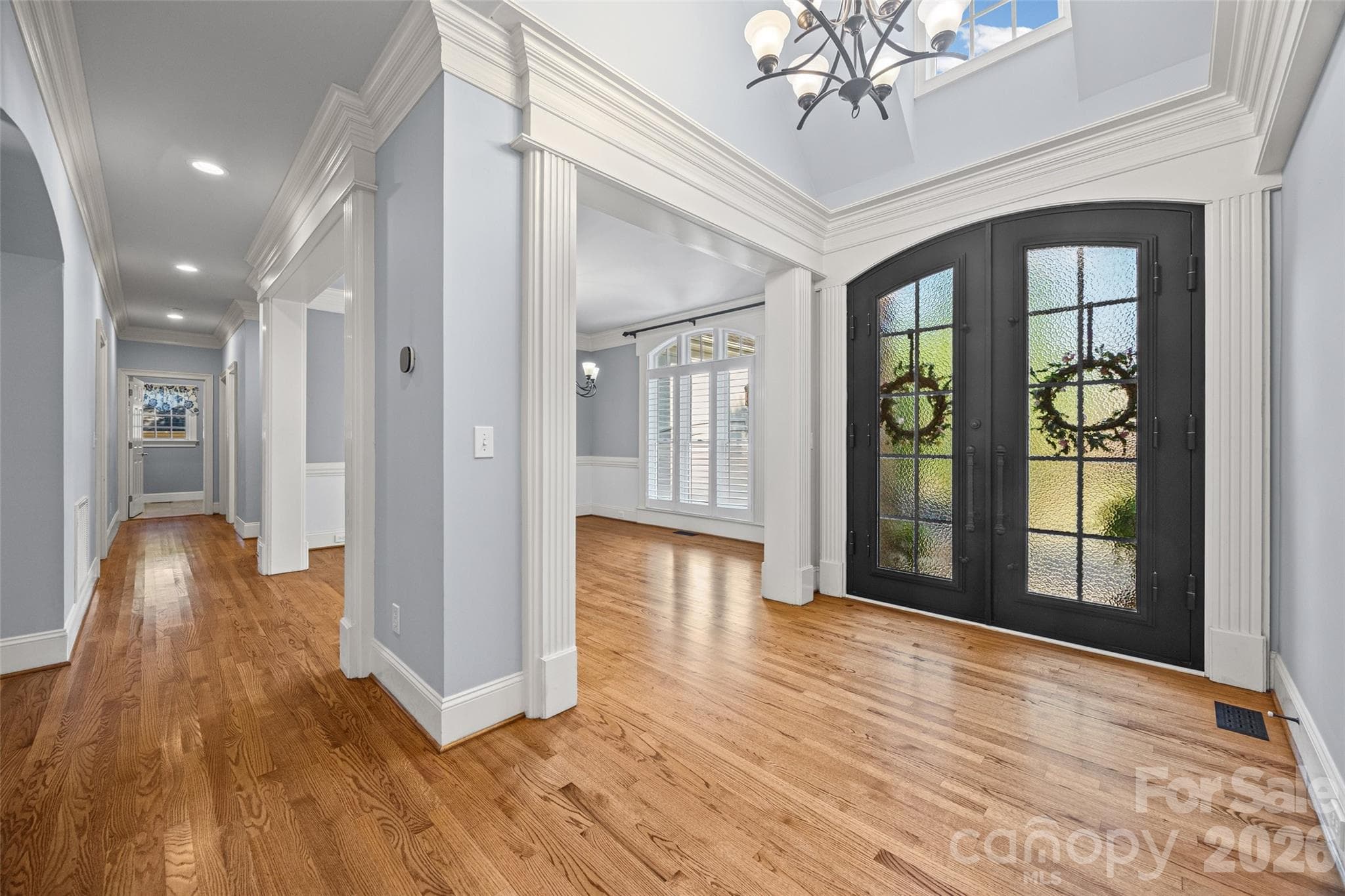 Single Family Residence at 9331 Whispering Wind Drive, Charlotte, photo 5 of 35