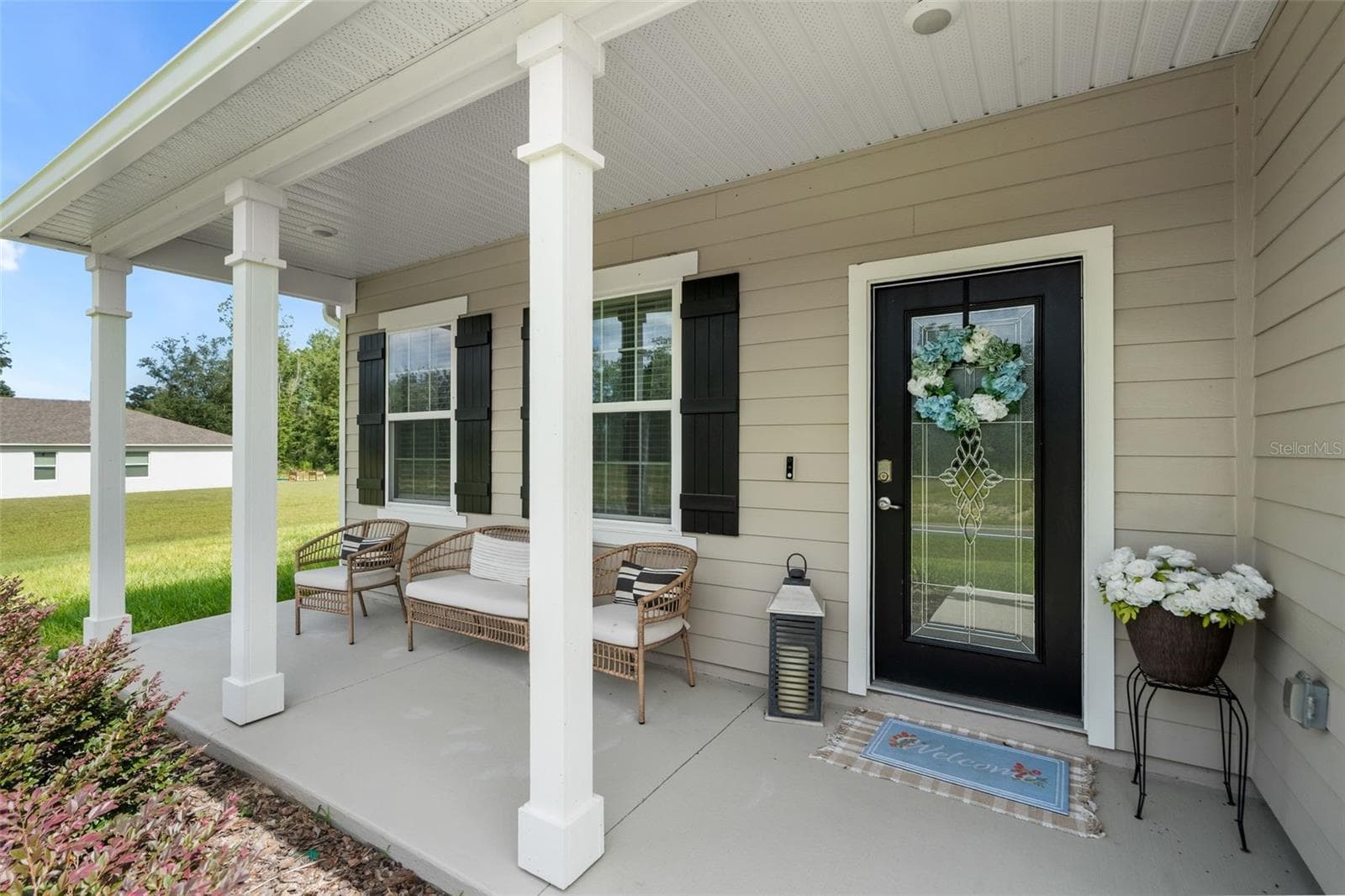 Single Family Residence at 218 SW CADENCE GLN, LAKE CITY, photo 2 of 48