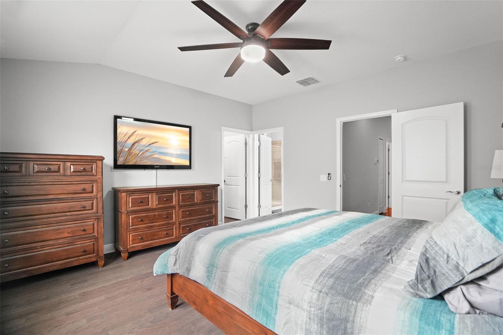 Townhouse at 2465 FOGGY CREEK CIR, CLEARWATER, photo 20 of 36