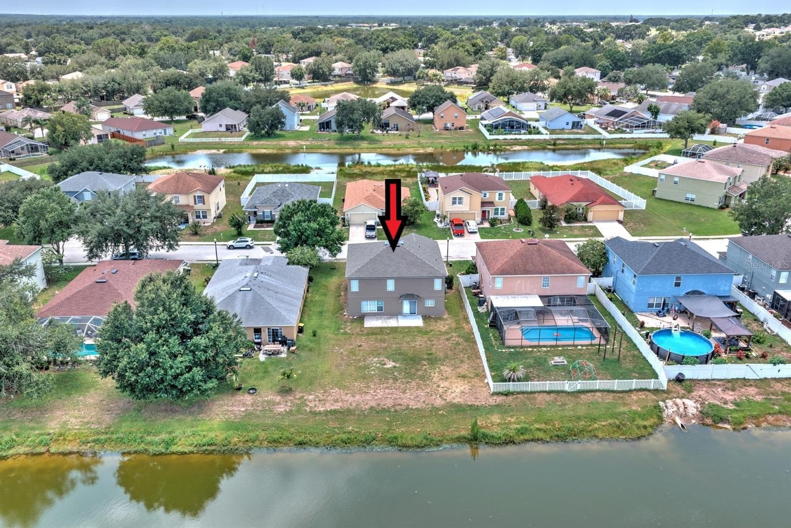 Single Family Residence at 7508 HUNTERS GREENE CIR, LAKELAND, photo 7 of 43