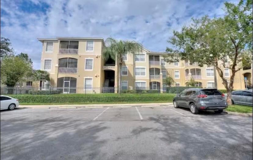 8103 COCONUT PALM WAY #302