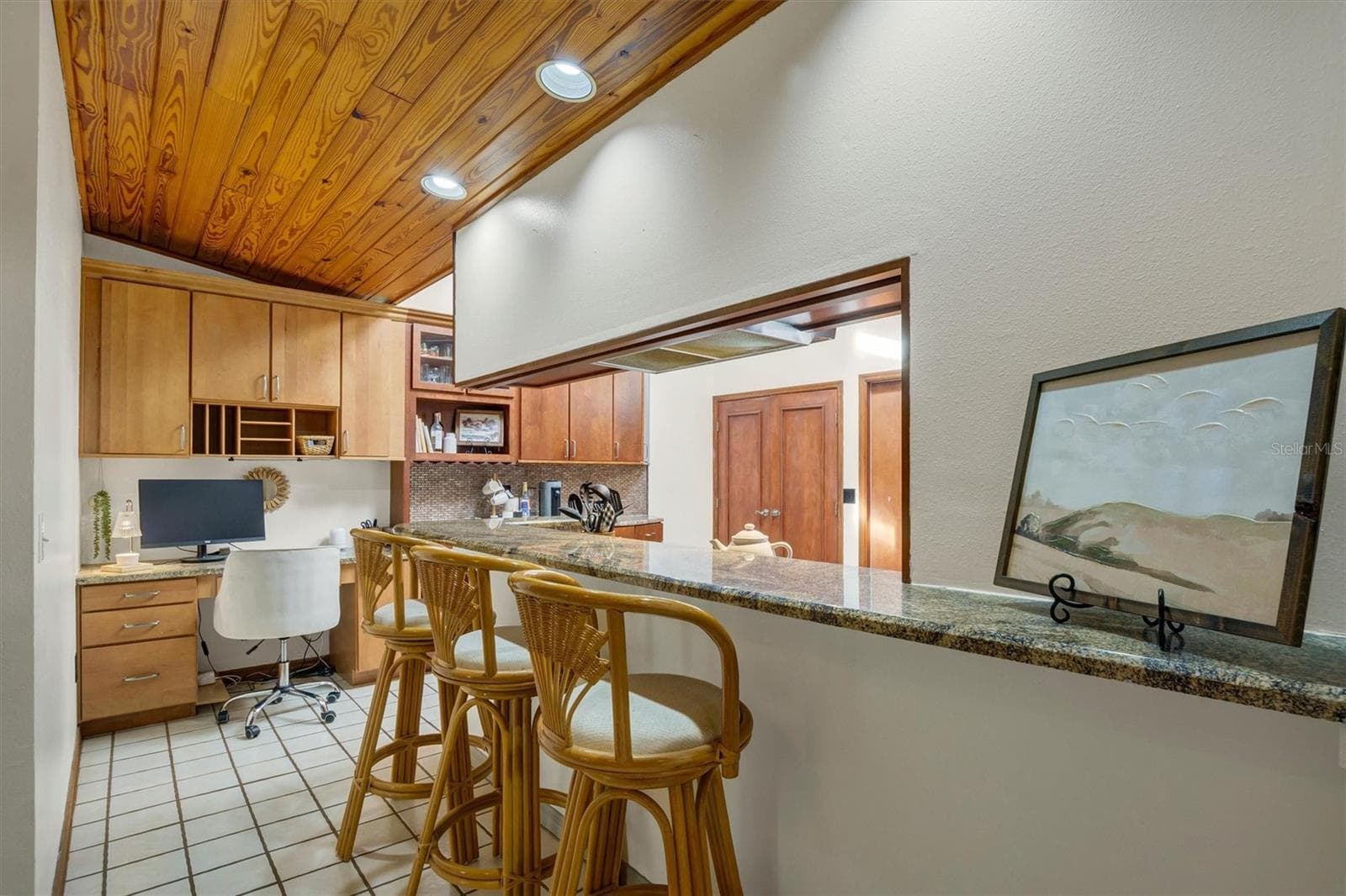 Villa at 503 CLUBHOUSE DR, LAKE WALES, photo 13 of 69