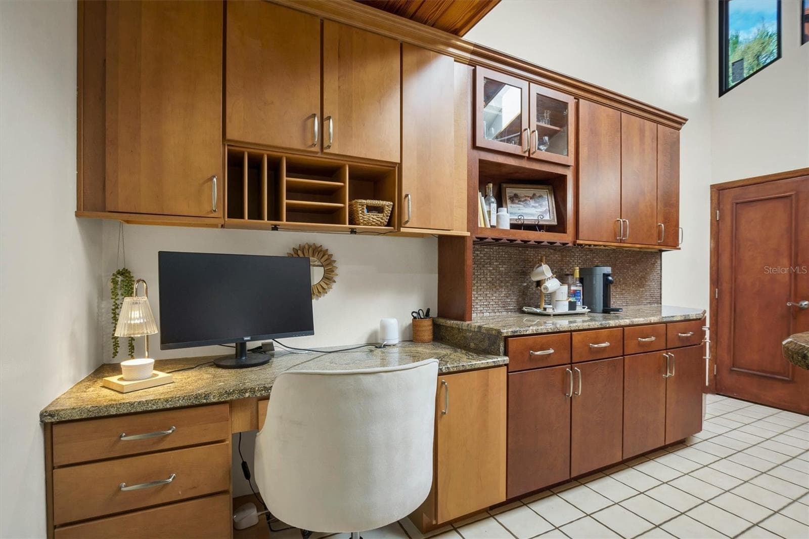 Villa at 503 CLUBHOUSE DR, LAKE WALES, photo 14 of 69