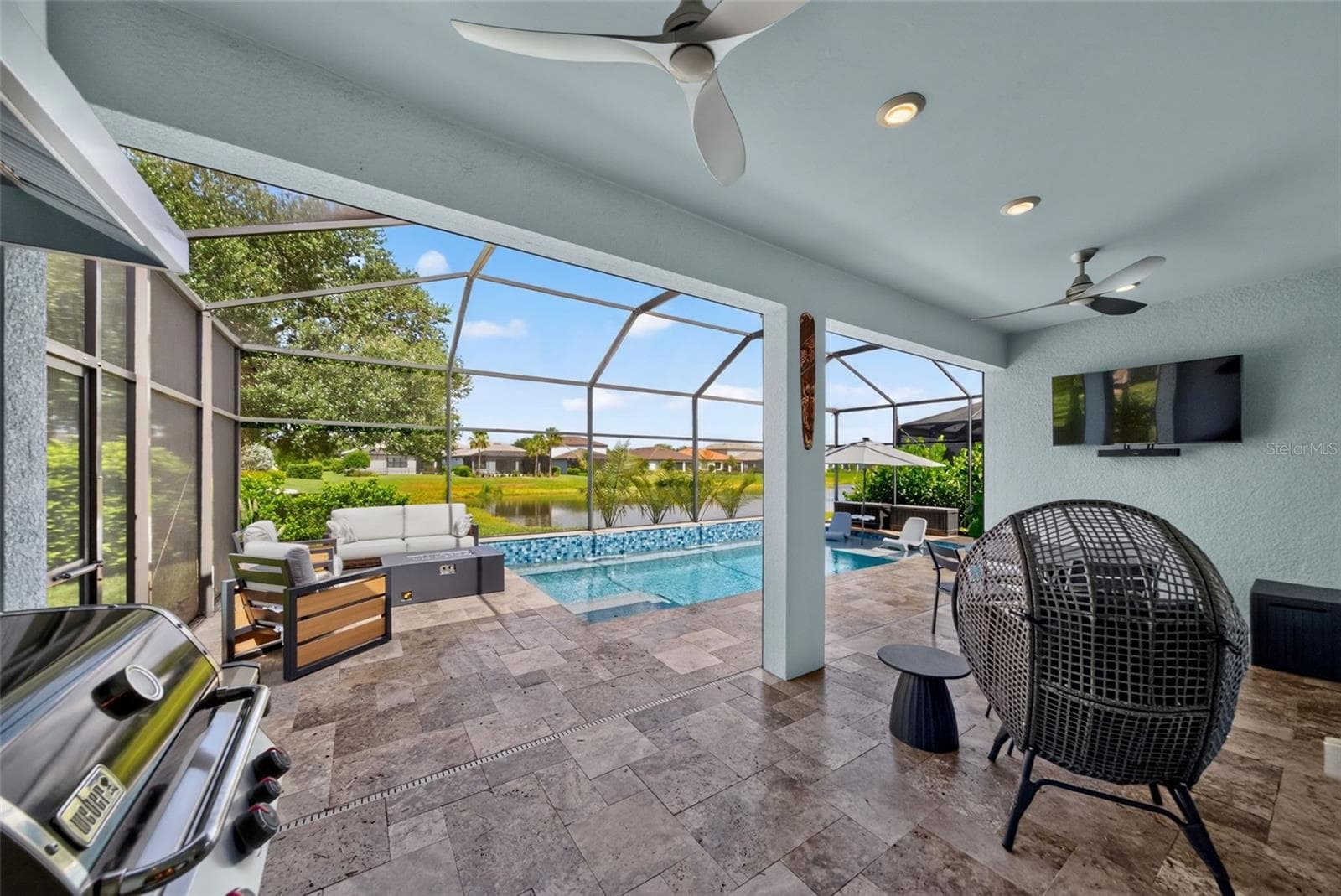 Single Family Residence at 704 PINTAIL CV, BRADENTON, photo 47 of 86