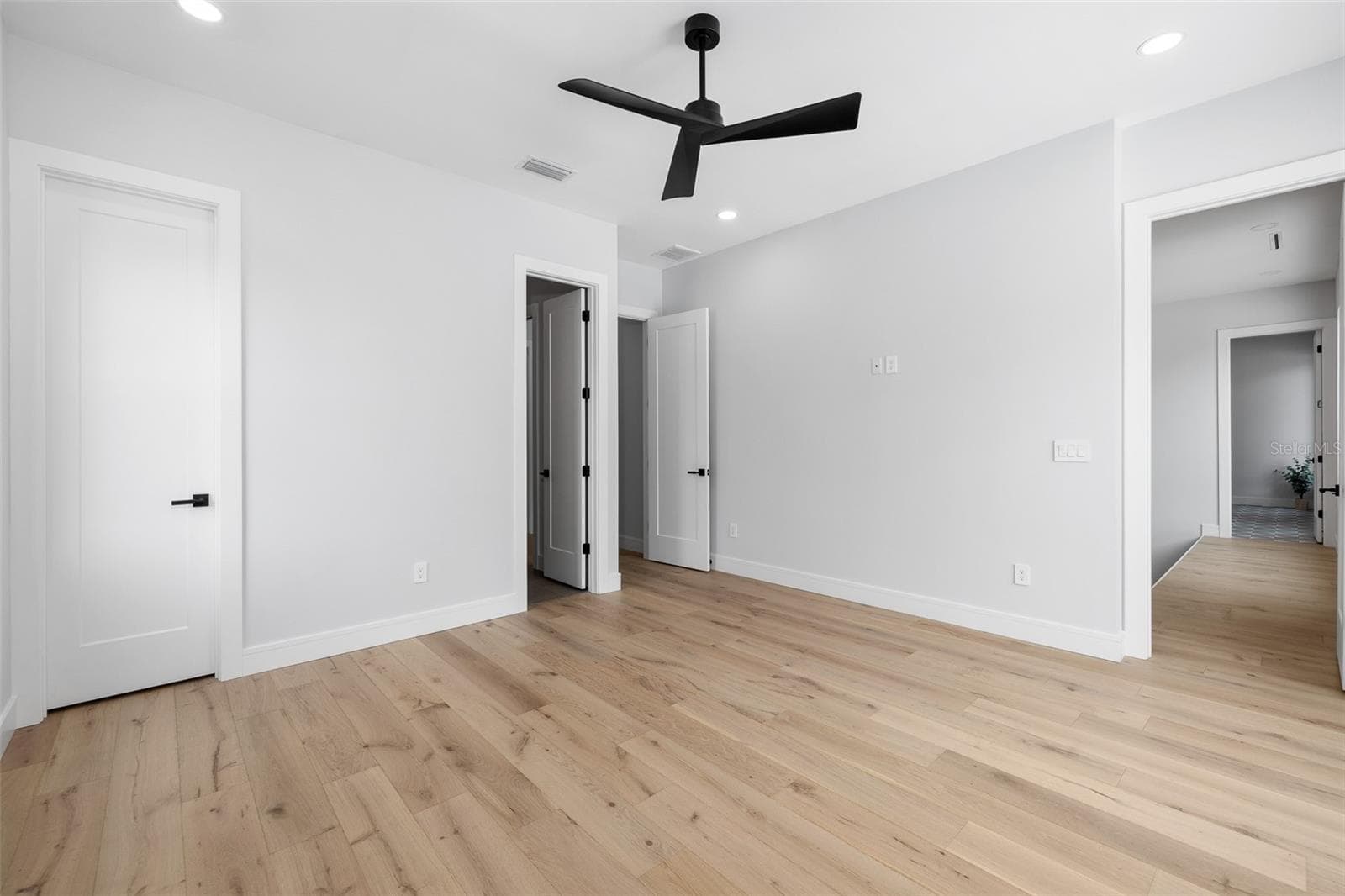 Single Family Residence at 4709 W ESTRELLA ST, TAMPA, photo 64 of 92