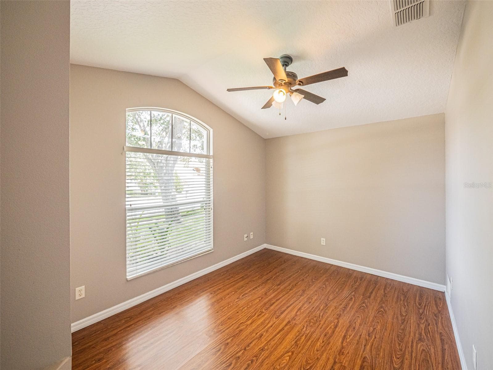 Single Family Residence at 2843 STRAND CIR, OVIEDO, photo 29 of 47