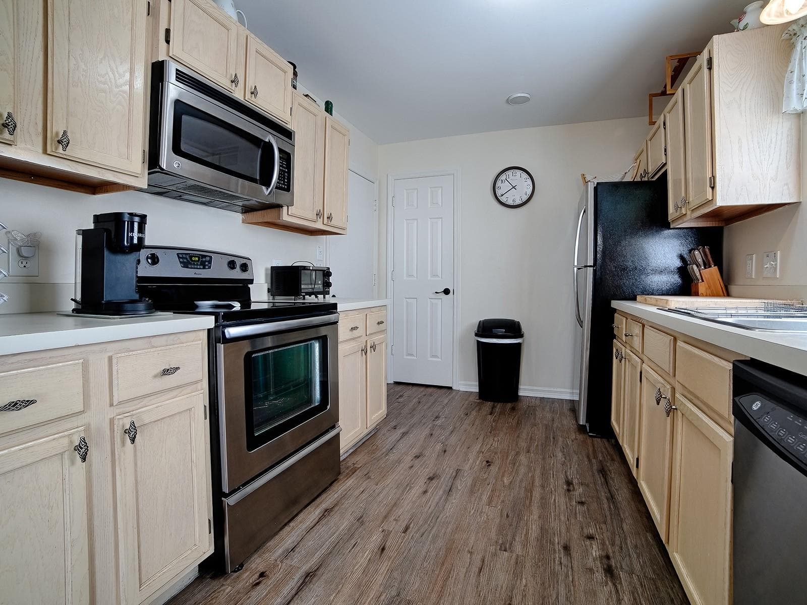 Villa at 1106 RICARDO AVE, THE VILLAGES, photo 7 of 34