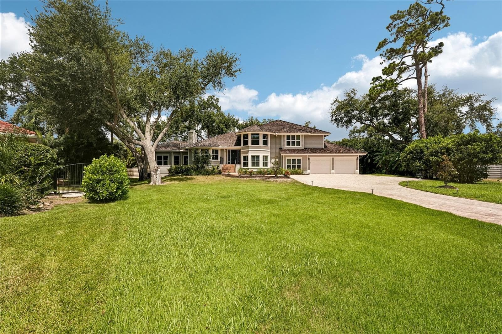 Single Family Residence at 1675 LANDINGS LN, SARASOTA, photo 6 of 64