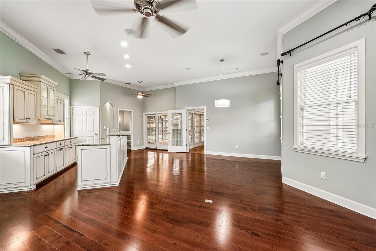 Single Family Residence at 1675 LANDINGS LN, SARASOTA, photo 60 of 64