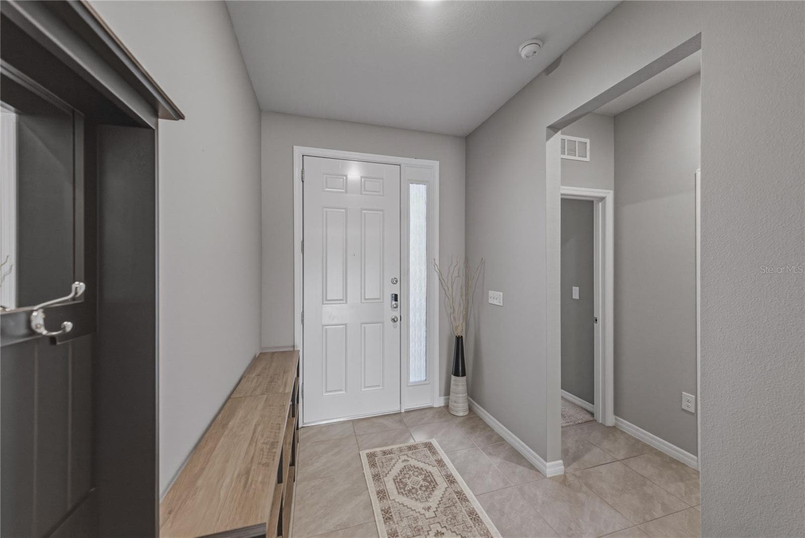 Single Family Residence at 8382 BOWER BASS CIR, WESLEY CHAPEL, photo 7 of 79
