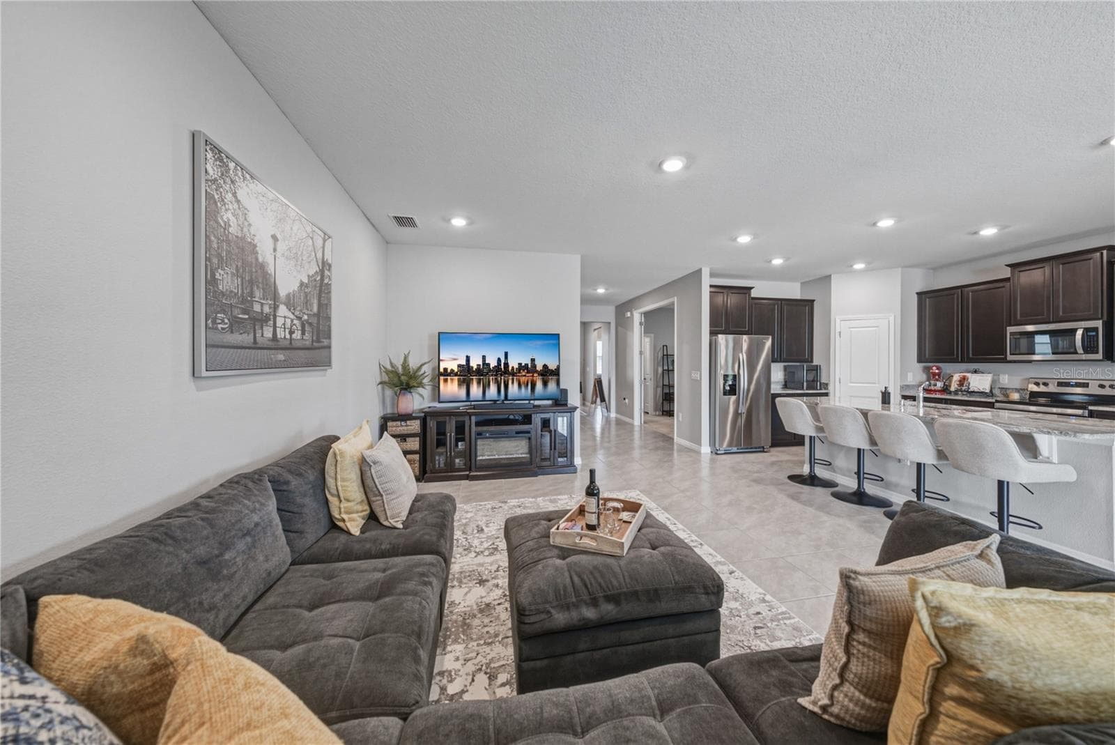 Single Family Residence at 8382 BOWER BASS CIR, WESLEY CHAPEL, photo 20 of 79