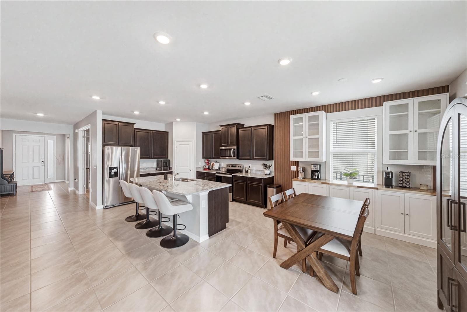 Single Family Residence at 8382 BOWER BASS CIR, WESLEY CHAPEL, photo 27 of 79