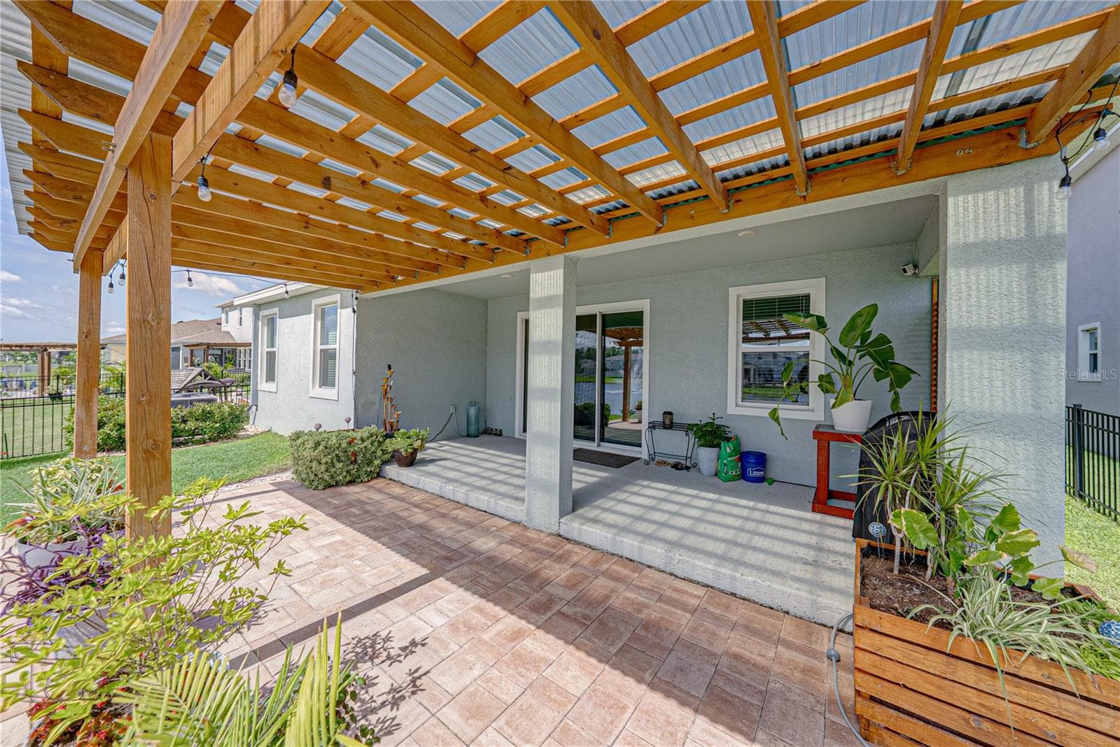 Single Family Residence at 8382 BOWER BASS CIR, WESLEY CHAPEL, photo 46 of 79