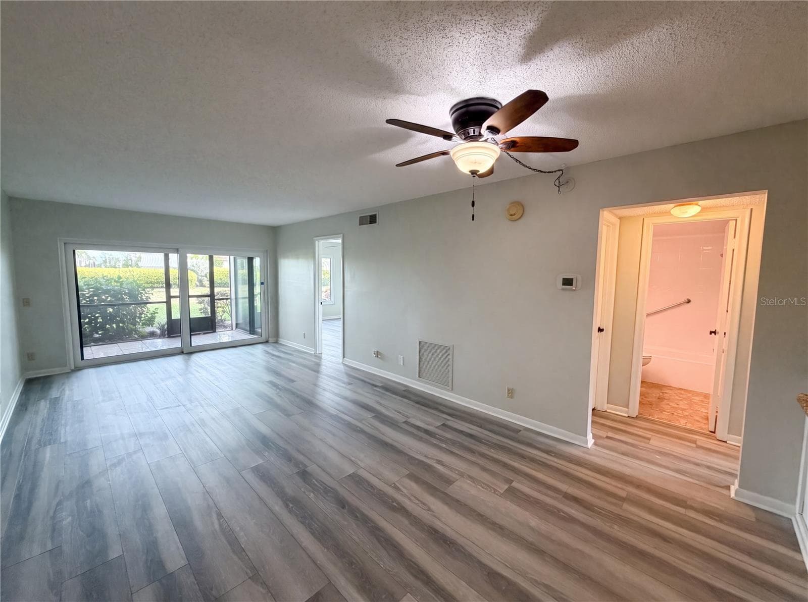 Condominium at 6219 PALMA DEL MAR BLVD S #114, ST PETERSBURG, photo 10 of 28