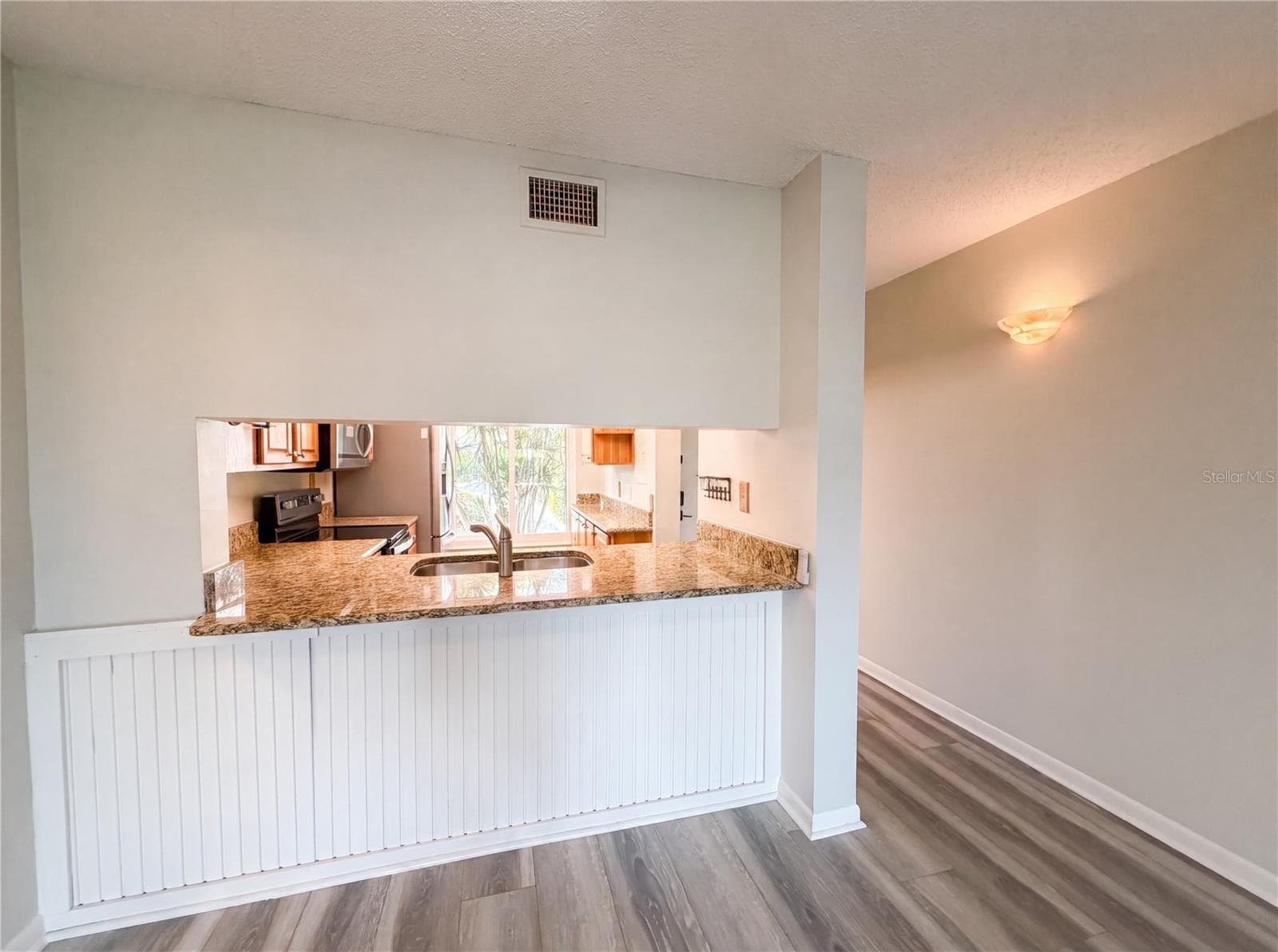 Condominium at 6219 PALMA DEL MAR BLVD S #114, ST PETERSBURG, photo 12 of 28