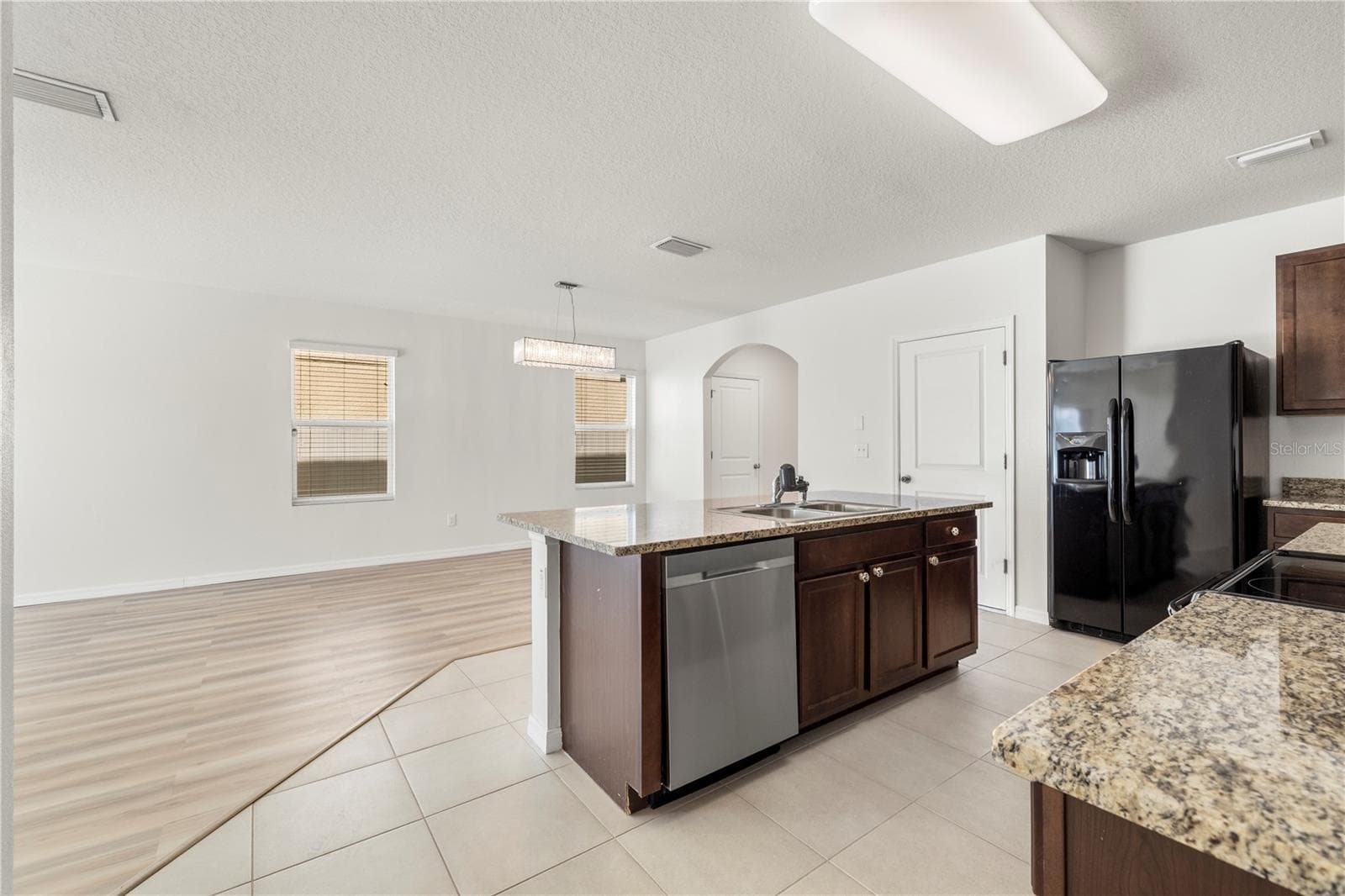 Single Family Residence at 7789 TUSCAN BAY CIR, WESLEY CHAPEL, photo 19 of 74