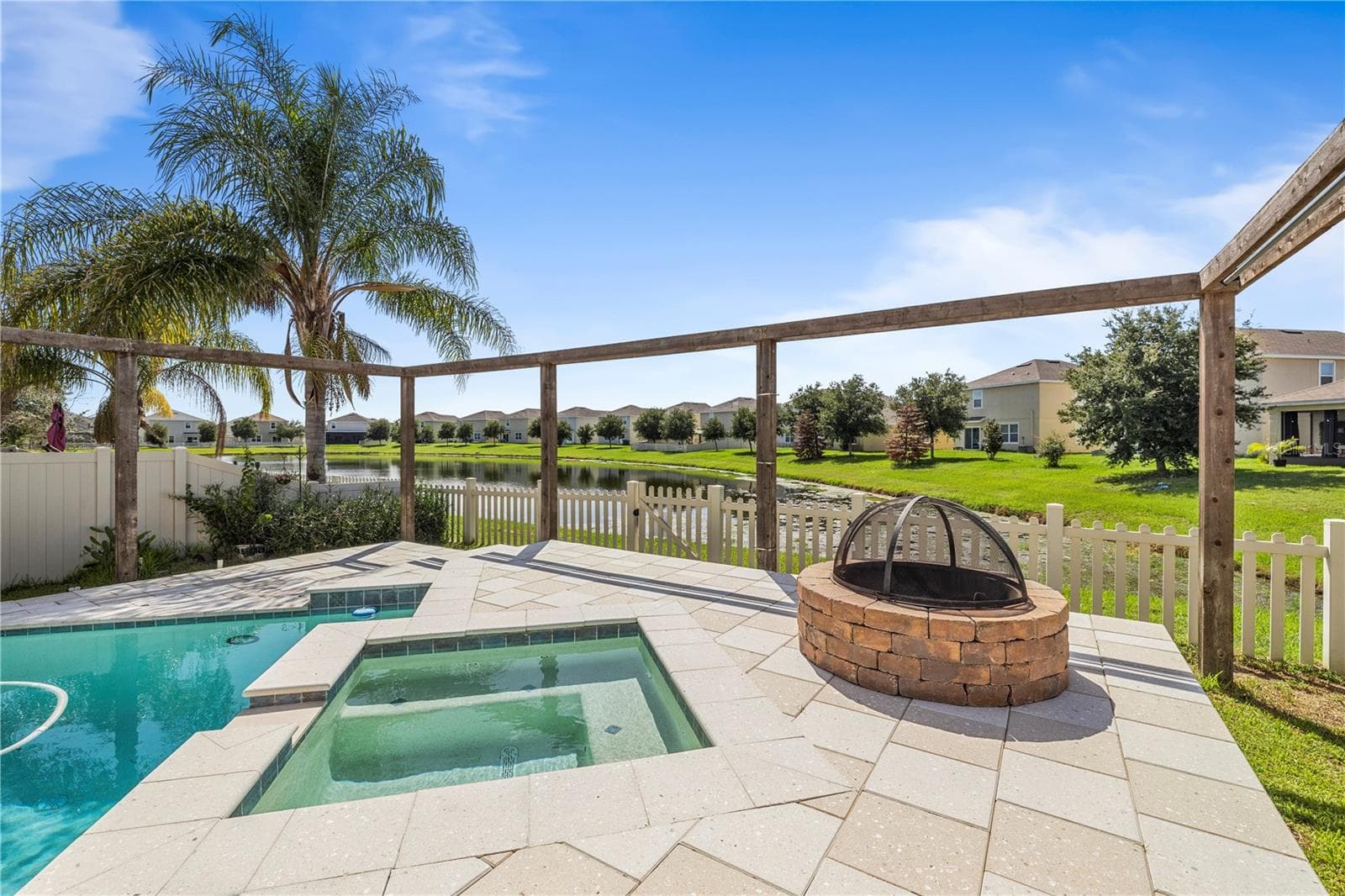 Single Family Residence at 7789 TUSCAN BAY CIR, WESLEY CHAPEL, photo 52 of 74