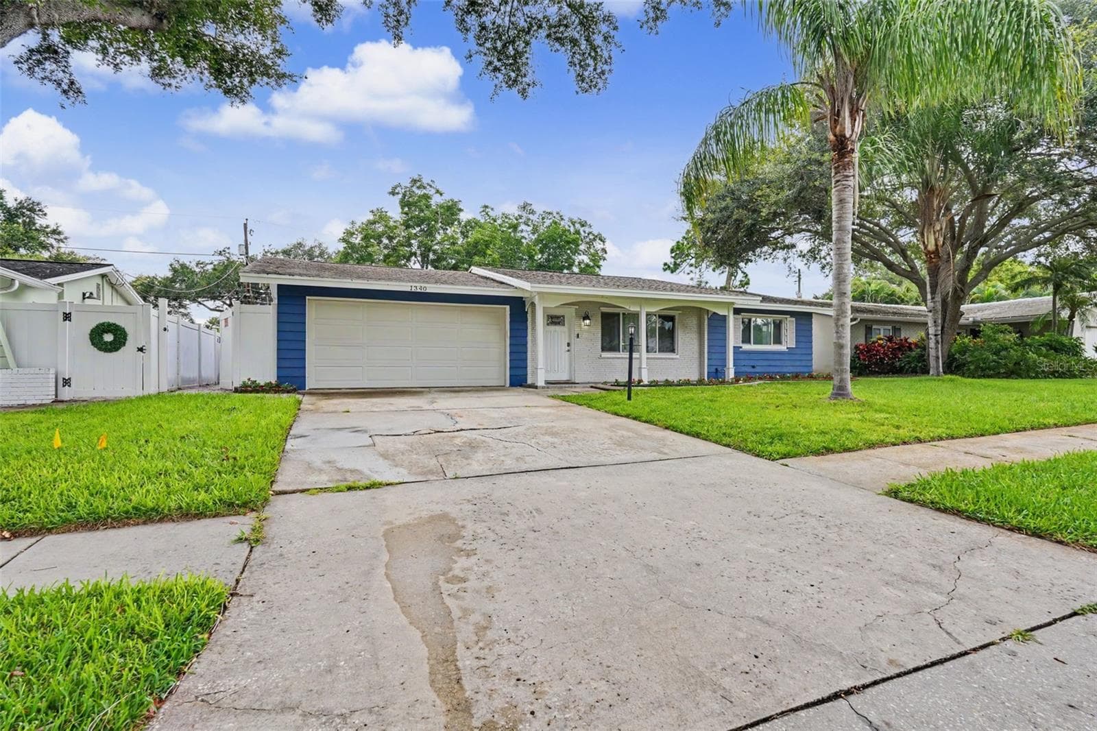 Single Family Residence at 1340 WILLIAMS DR, CLEARWATER, photo 2 of 44