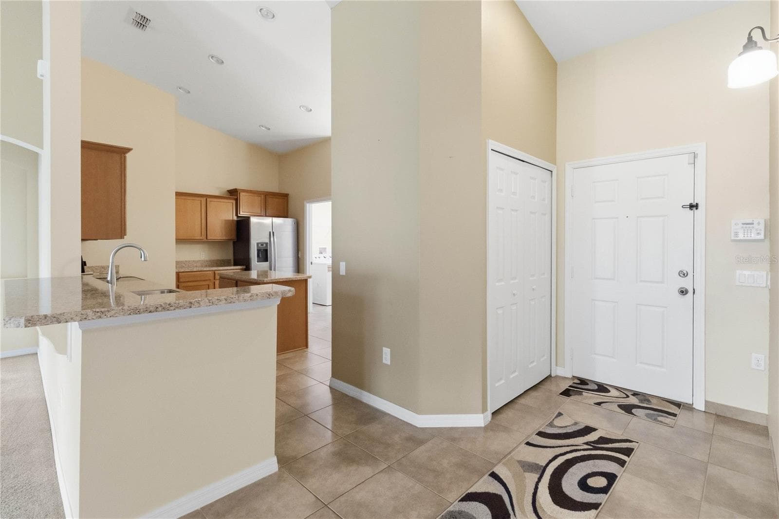 Front door, entrance - 4069 MARINA ISLE DR, KISSIMMEE
