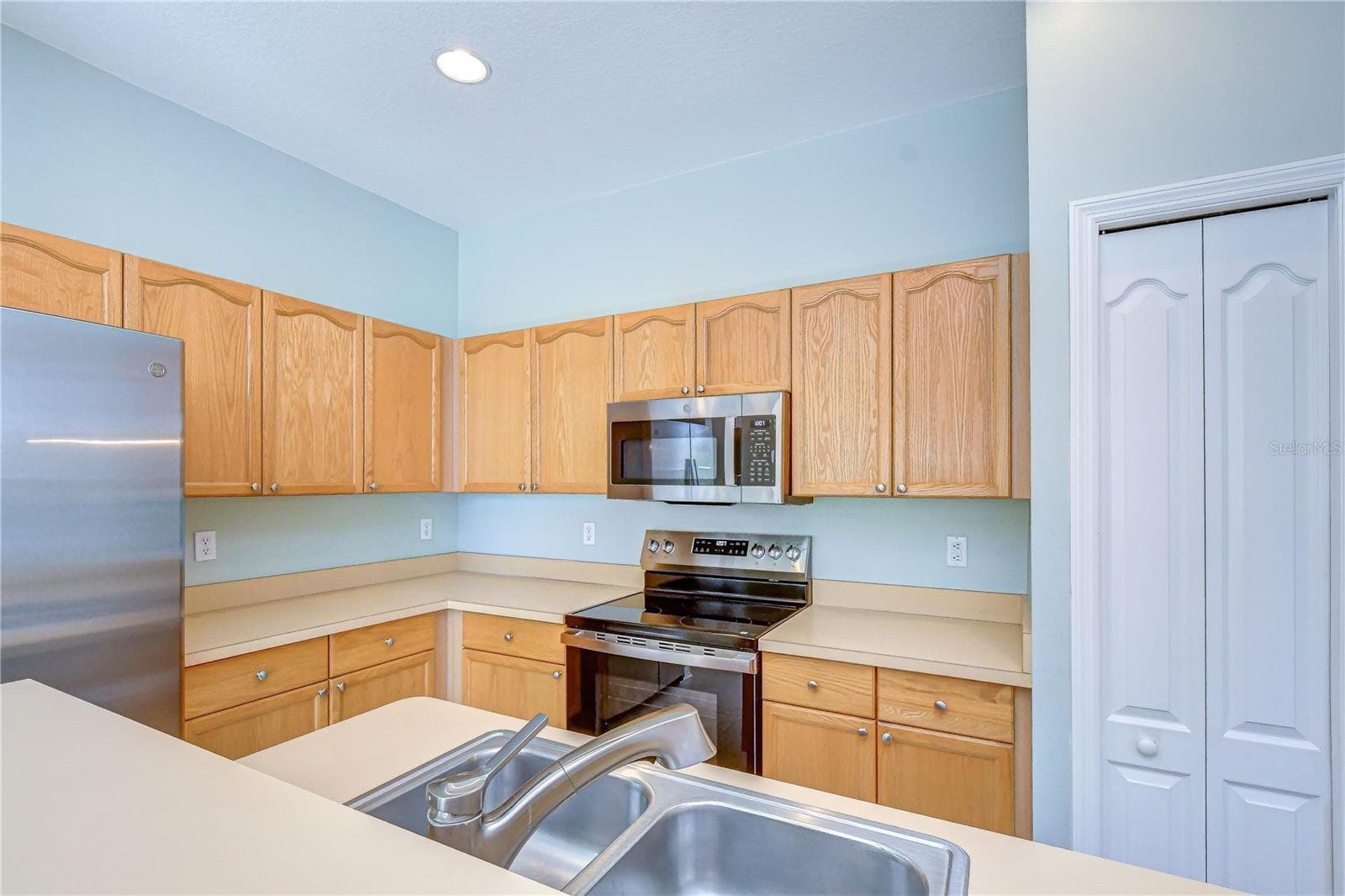 Townhouse at 1050 STARKEY RD #2105, LARGO, photo 51 of 91