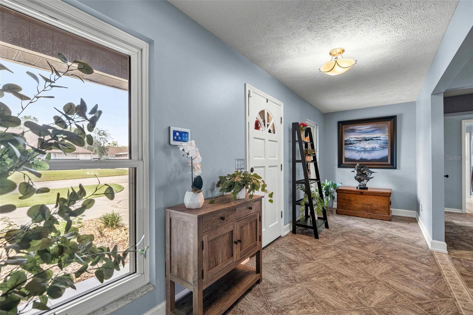 foyer - 2611 SE 27 ST, OCALA