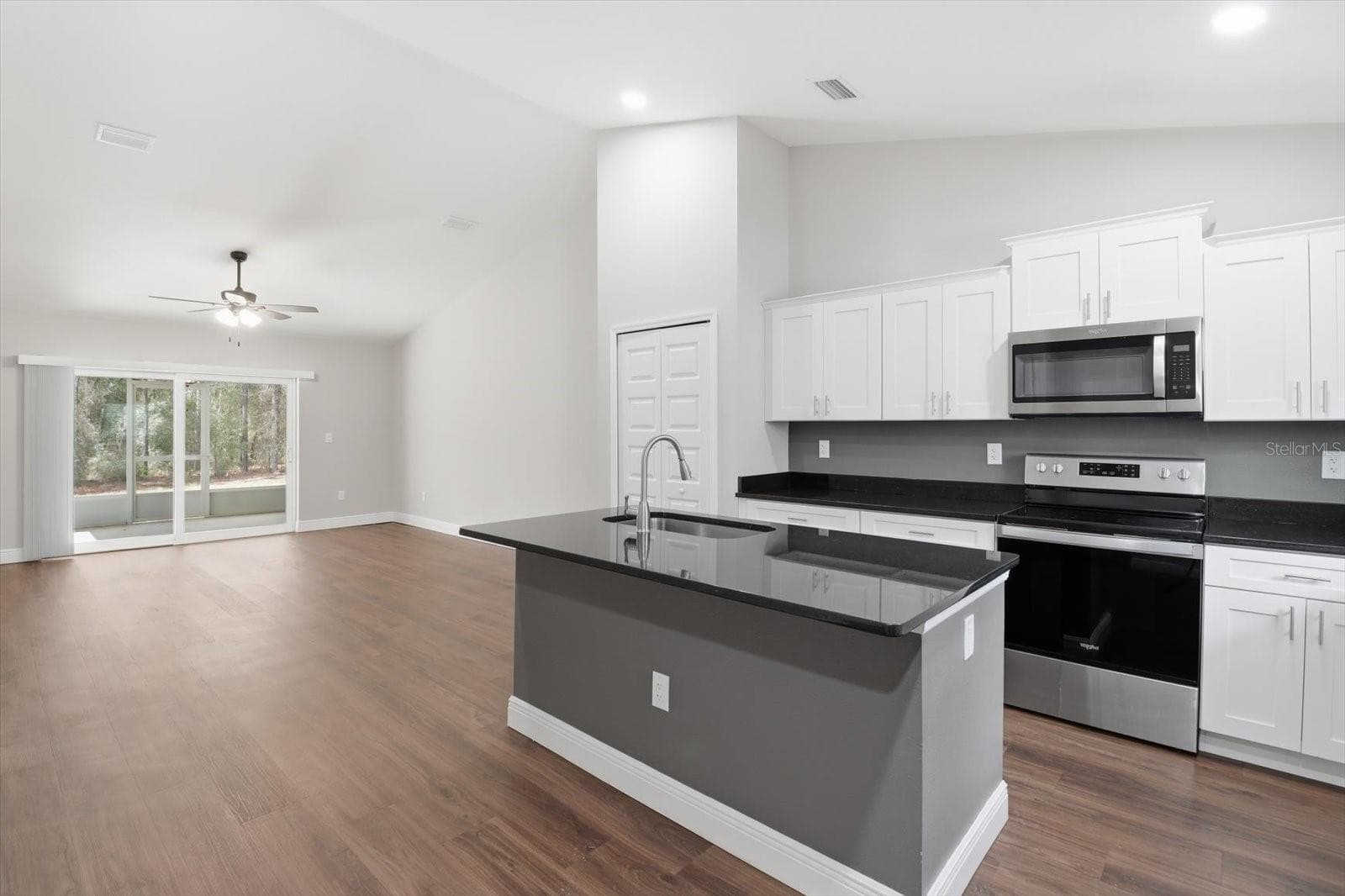 Duplex at 9144/9146 N PEACHTREE WAY, CITRUS SPRINGS, photo 4 of 30