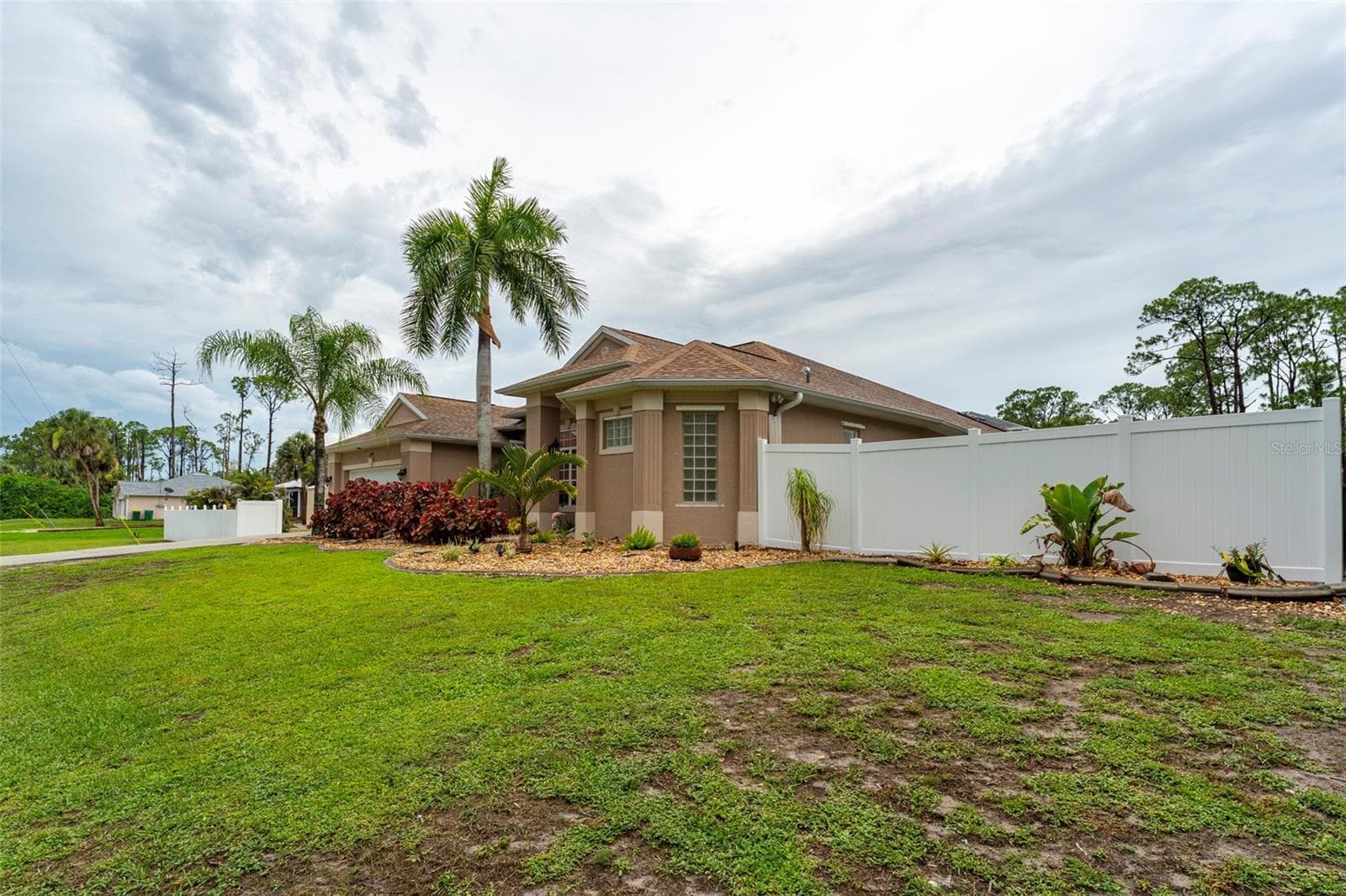 Single Family Residence at 1009 CAMPBELL ST, PORT CHARLOTTE, photo 9 of 67