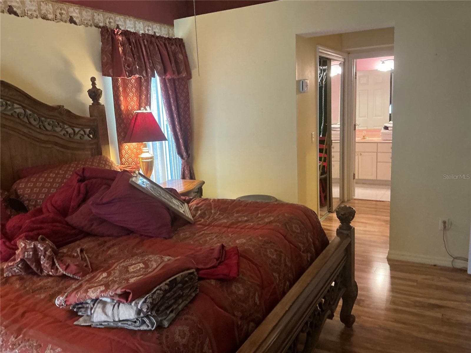 Single Family Residence at 867 CORTEZ AVE, THE VILLAGES, photo 8 of 22