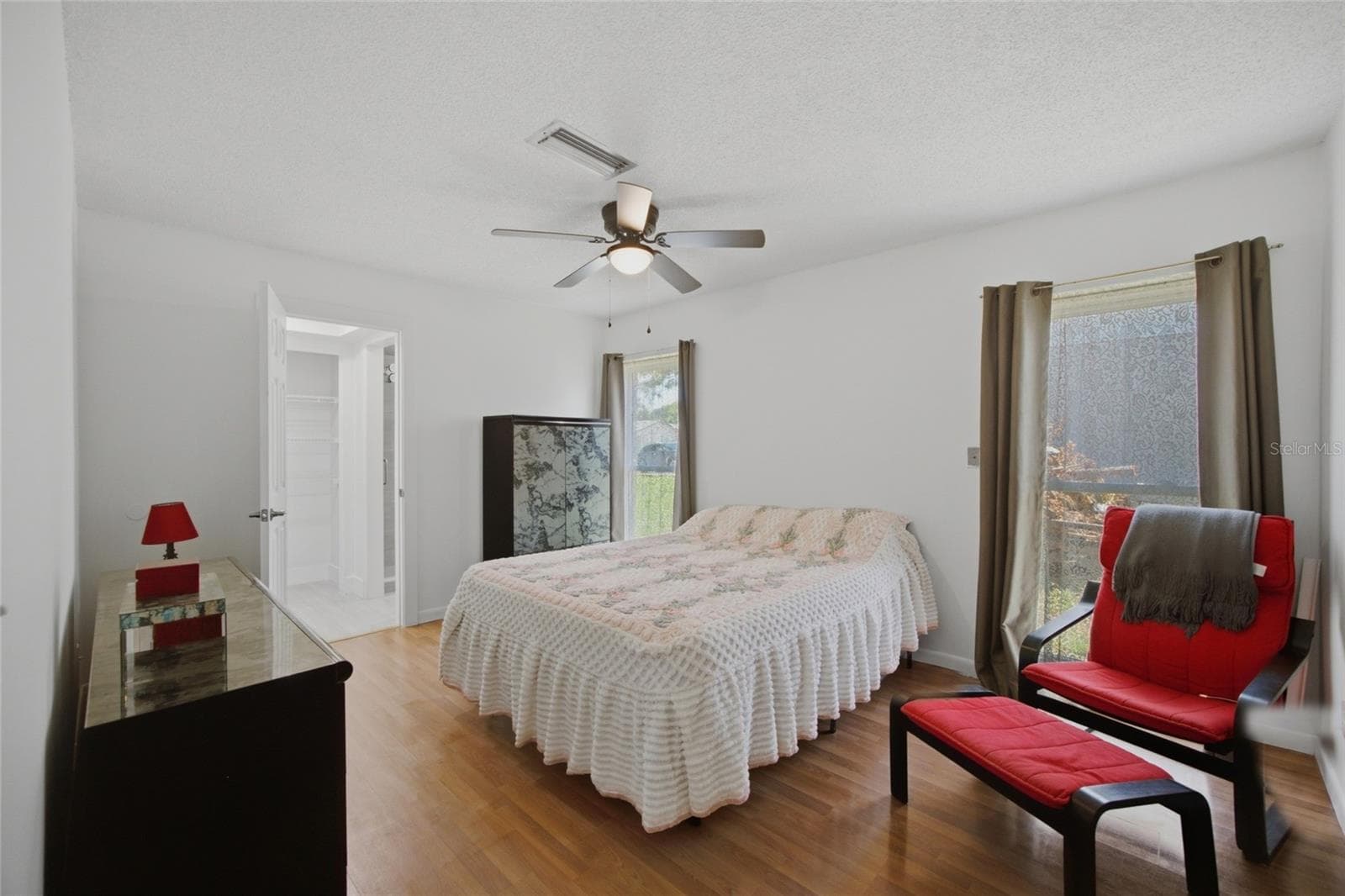 Single Family Residence at 13510 CAPITOL DR, TAMPA, photo 15 of 31